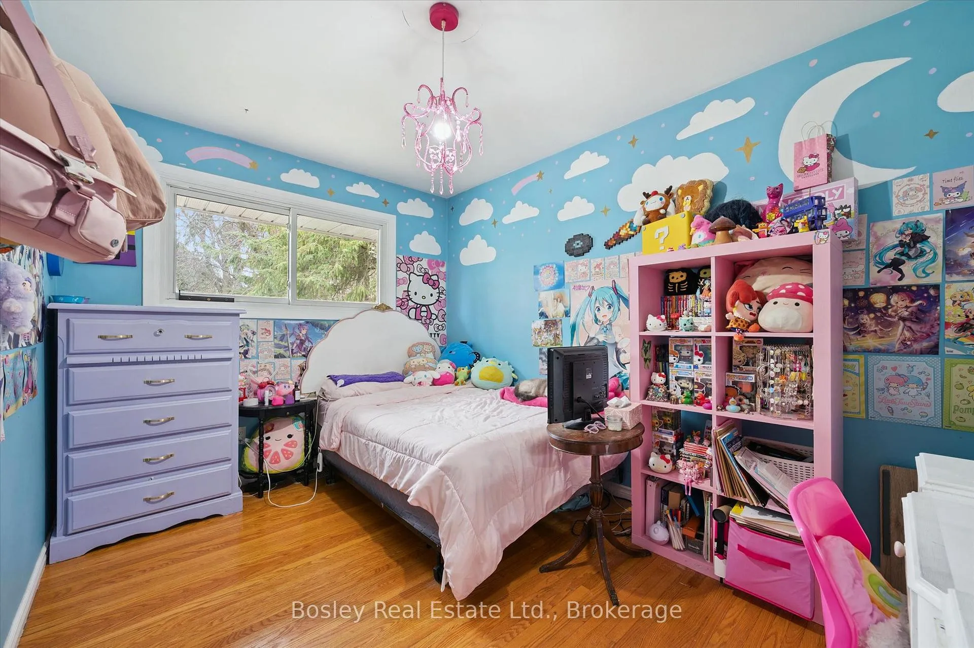 Photo 20 of 22 Delaware Avenue, Guelph, Victoria North — HOMEH