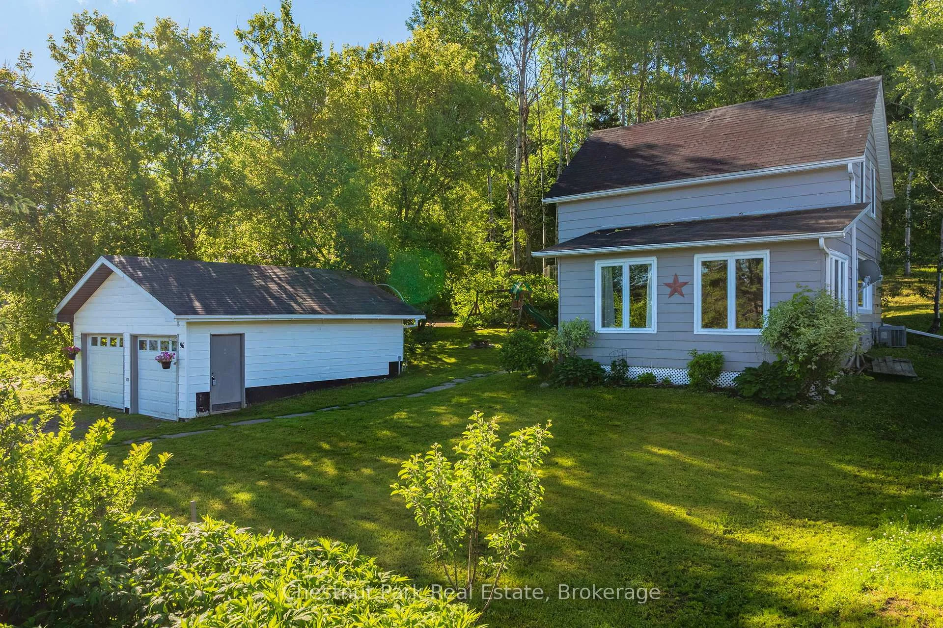 Photo 38 of 96 James Street, Burk's Falls — HOMEH
