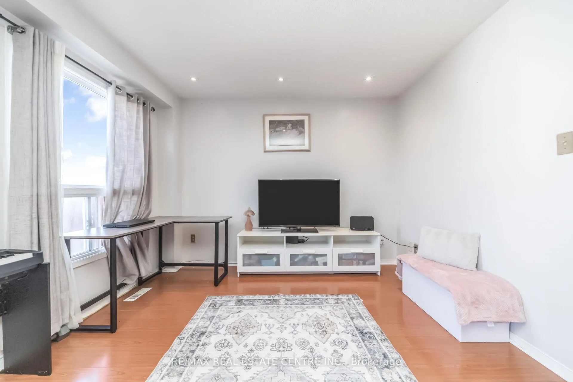 Photo 14 of 87 Timberlane Drive E, Brampton, Fletcher's Creek South — HOMEH