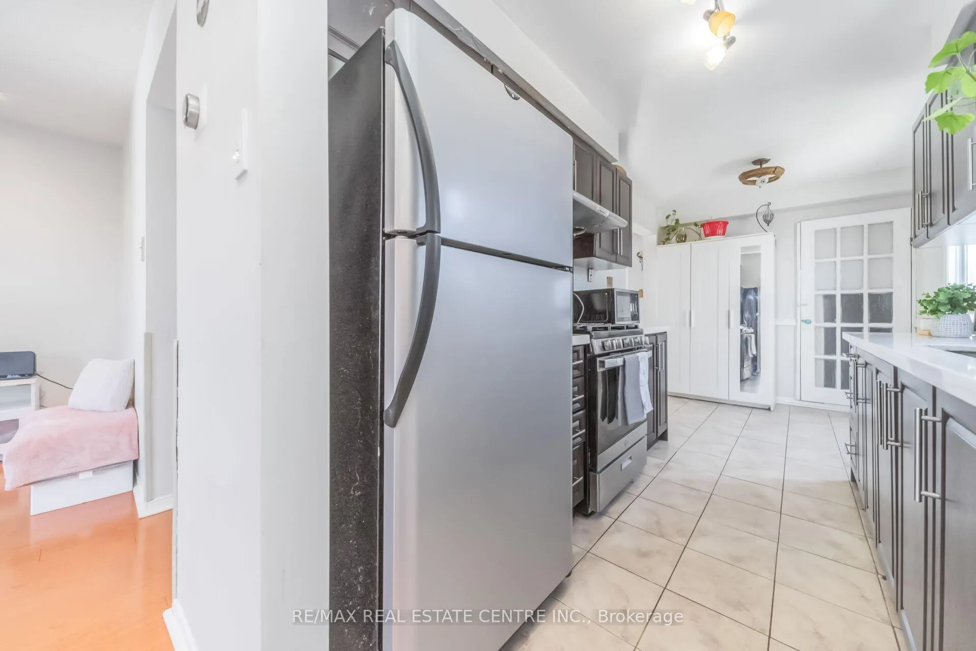 Photo 18 of 87 Timberlane Drive E, Brampton, Fletcher's Creek South — HOMEH