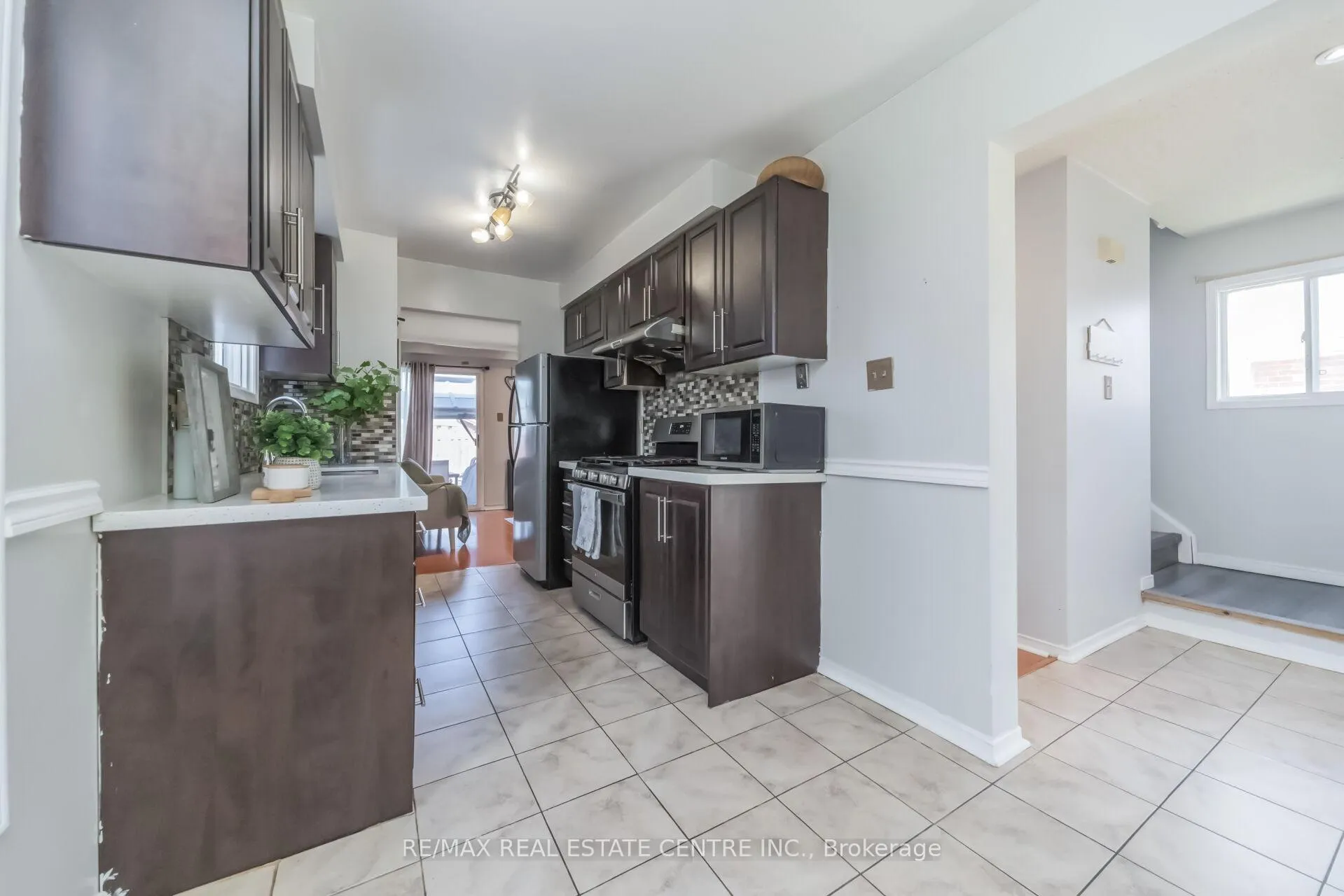 Photo 21 of 87 Timberlane Drive E, Brampton, Fletcher's Creek South — HOMEH
