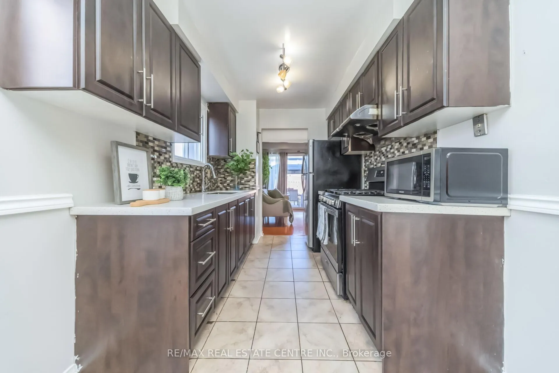 Photo 22 of 87 Timberlane Drive E, Brampton, Fletcher's Creek South — HOMEH