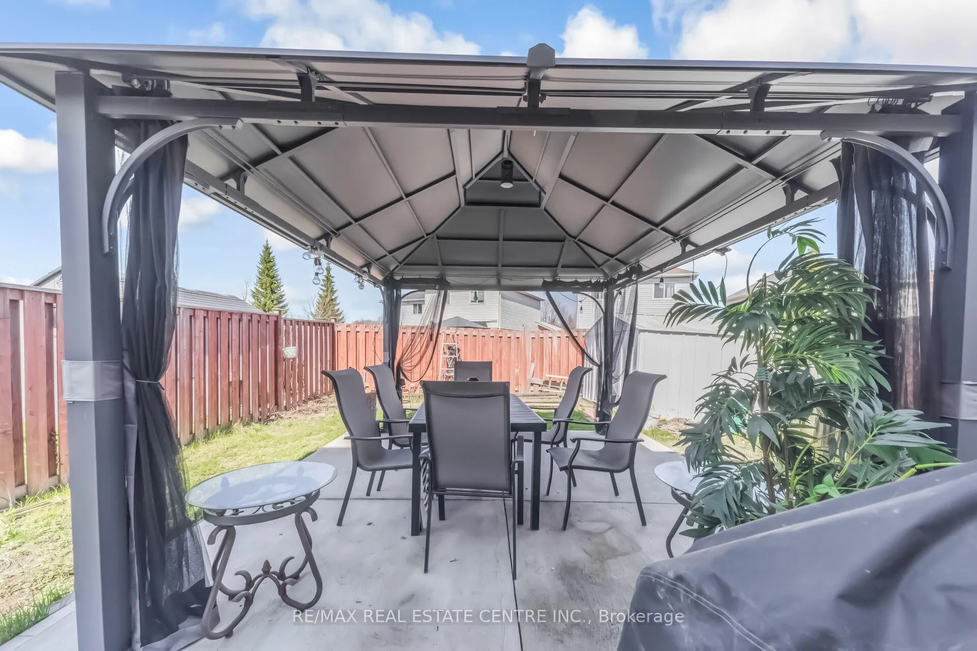 Photo 47 of 87 Timberlane Drive E, Brampton, Fletcher's Creek South — HOMEH