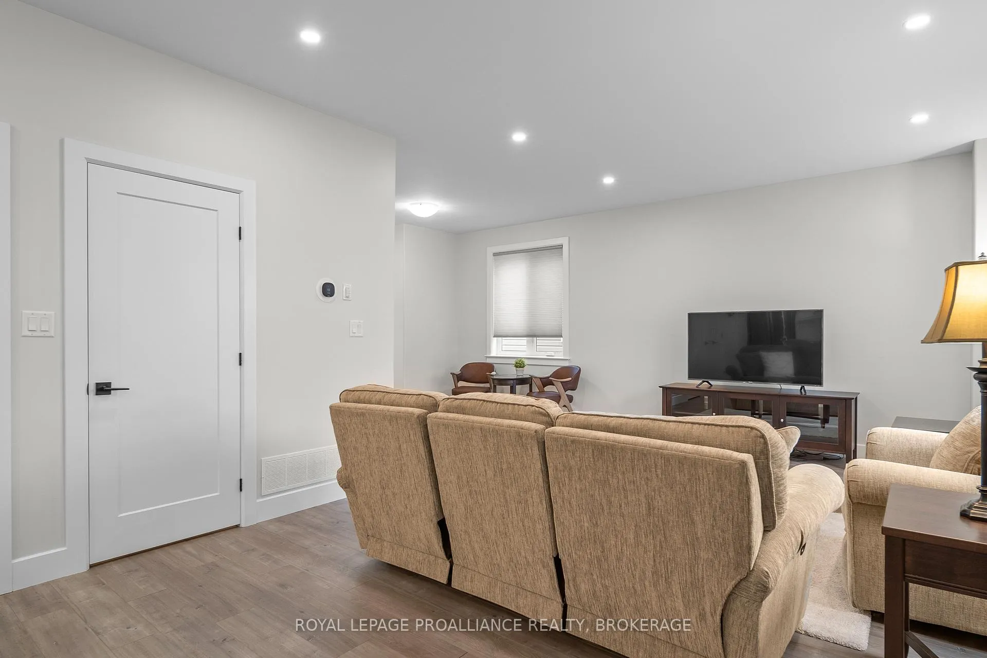 Photo 12 of 127 Brennan Crescent, Loyalist, Odessa — HOMEH