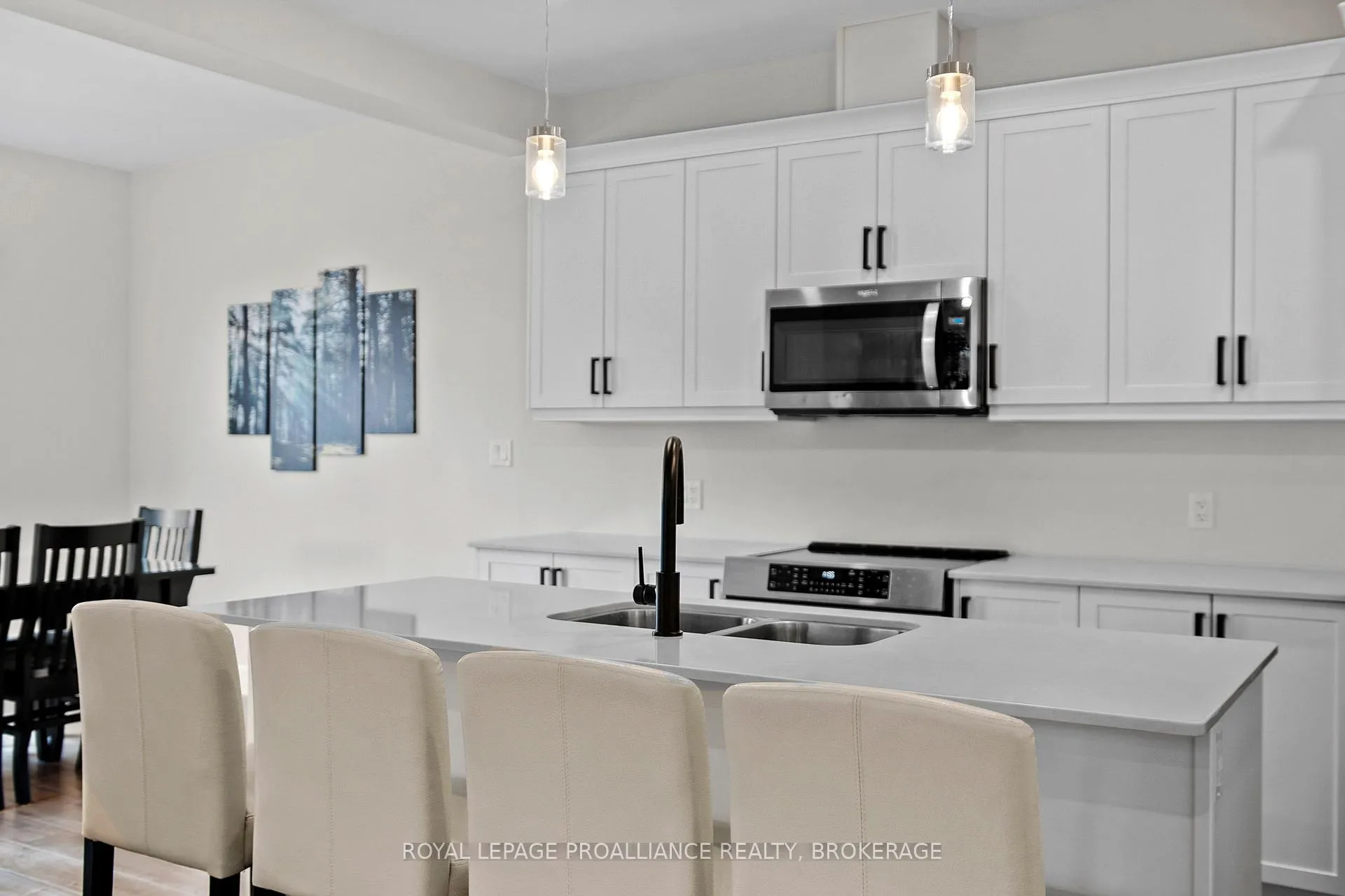 Photo 15 of 127 Brennan Crescent, Loyalist, Odessa — HOMEH