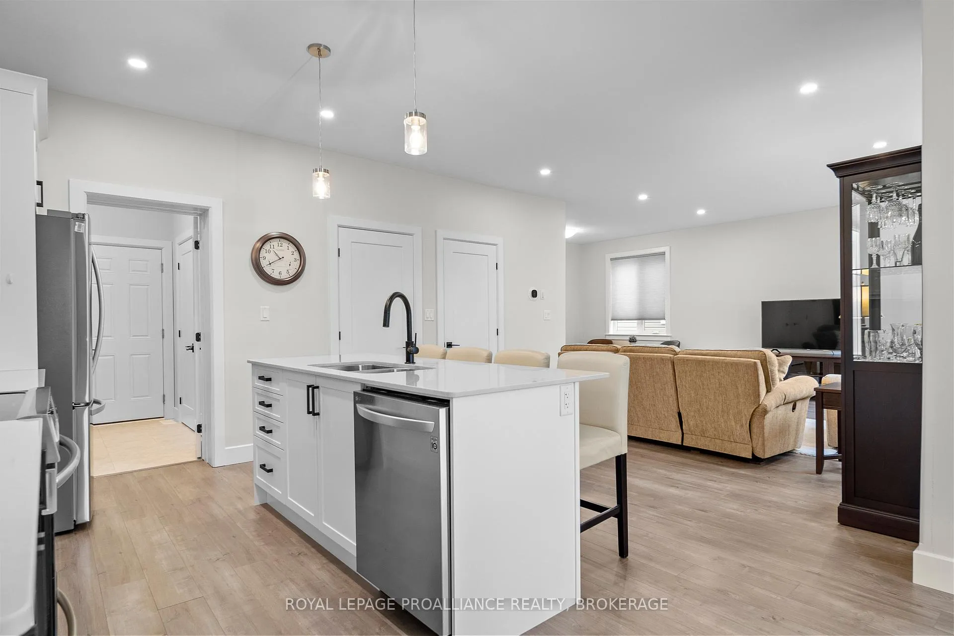 Photo 18 of 127 Brennan Crescent, Loyalist, Odessa — HOMEH