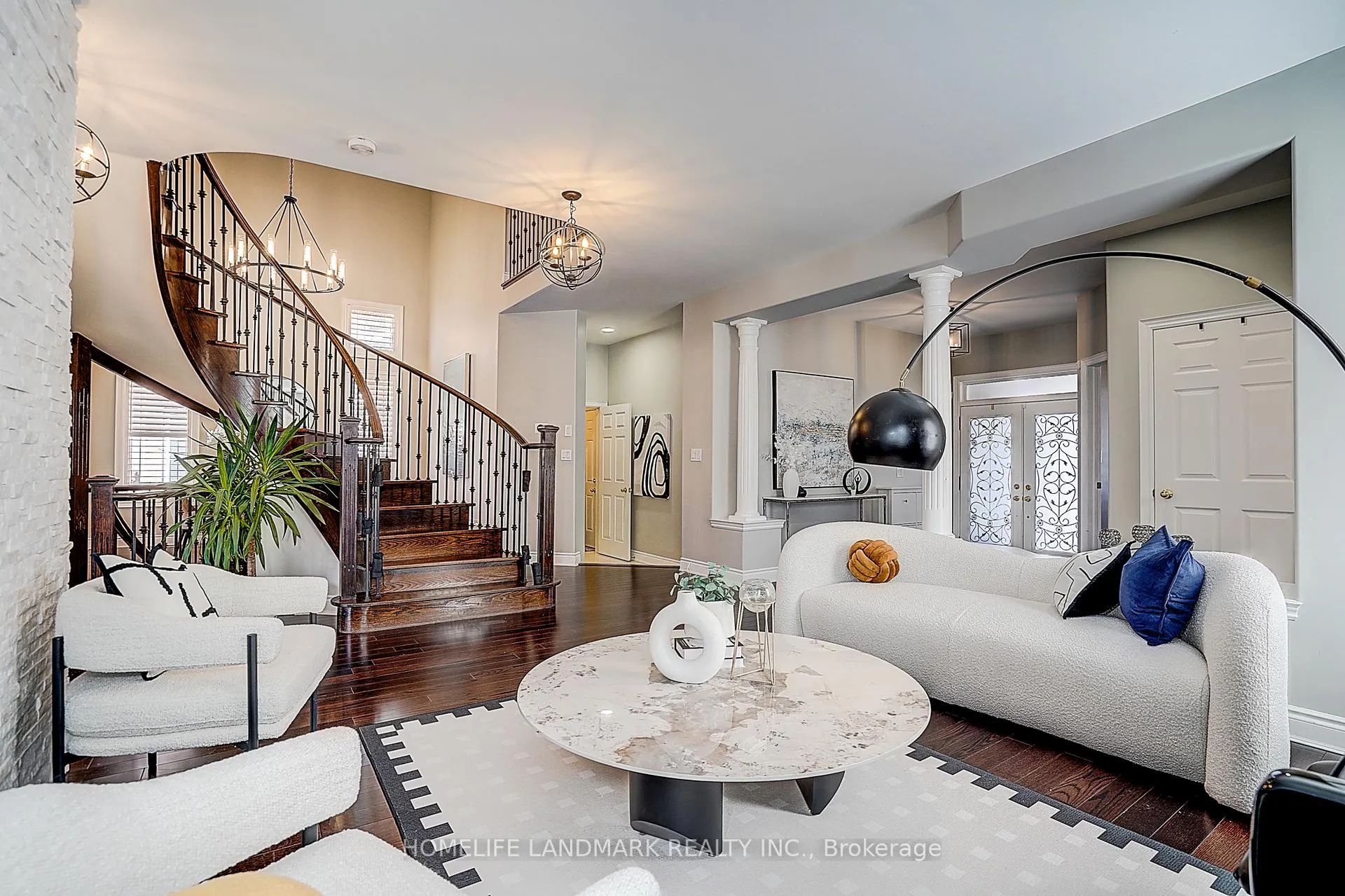 Photo 7 of 42 Hogaboom Avenue, Aurora, Bayview Northeast — HOMEH