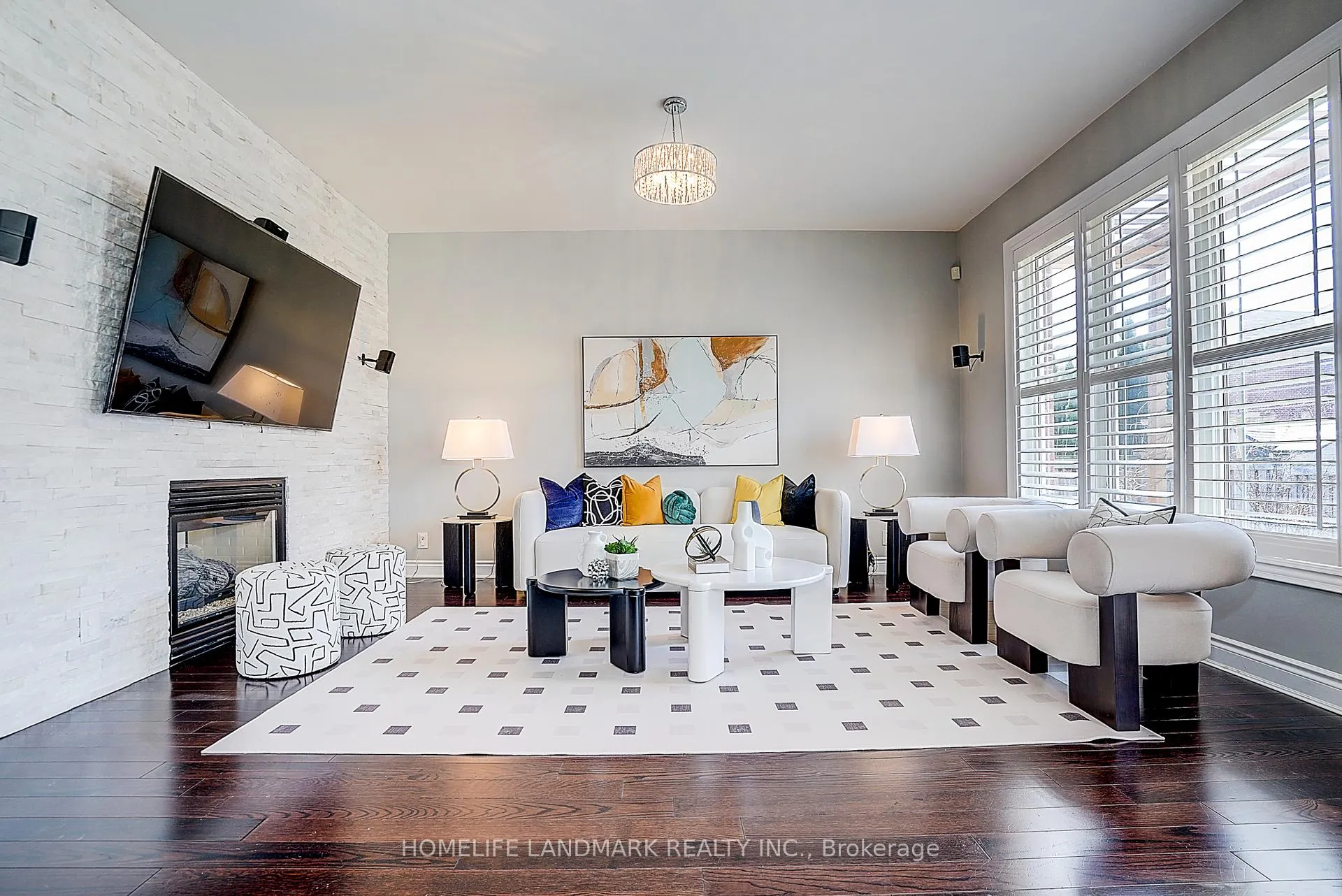 Photo 10 of 42 Hogaboom Avenue, Aurora, Bayview Northeast — HOMEH