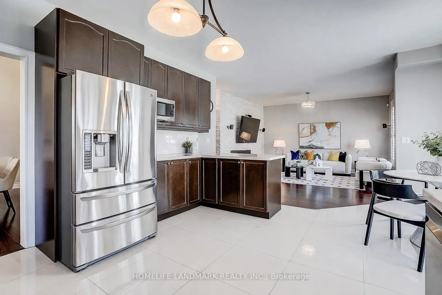 Photo 13 of 42 Hogaboom Avenue, Aurora, Bayview Northeast — HOMEH