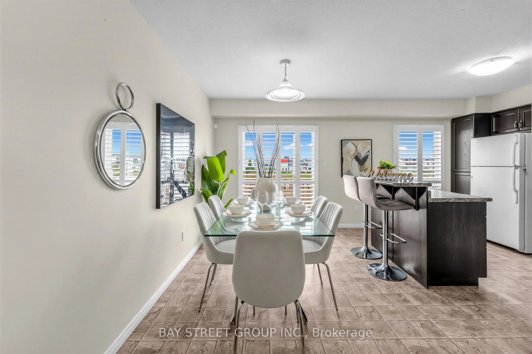 Photo 8 of 1383 Countrystone Drive, Kitchener — HOMEH