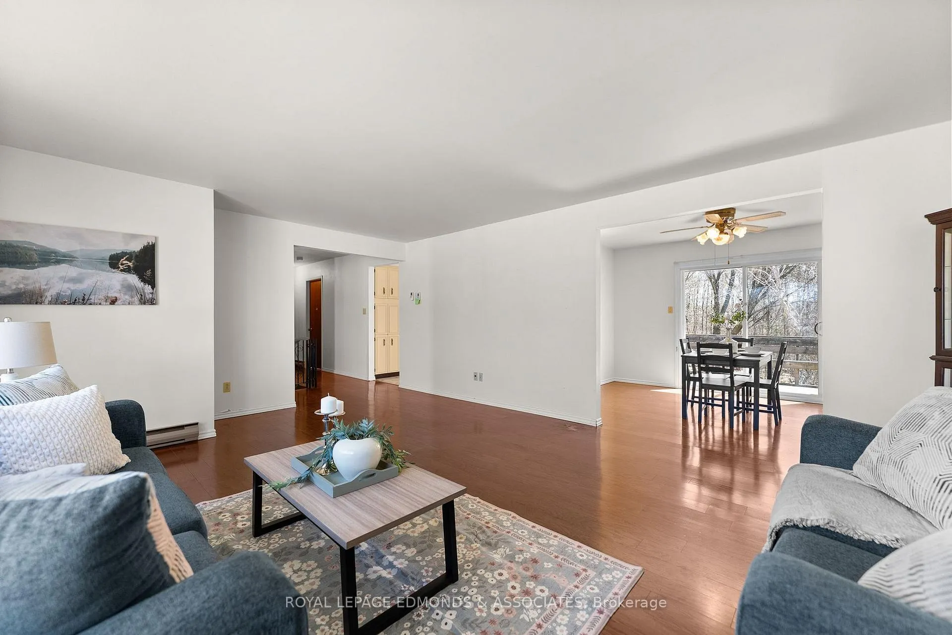 Photo 8 of 35 Harris Crescent, Whitewater Region, Beachburg — HOMEH