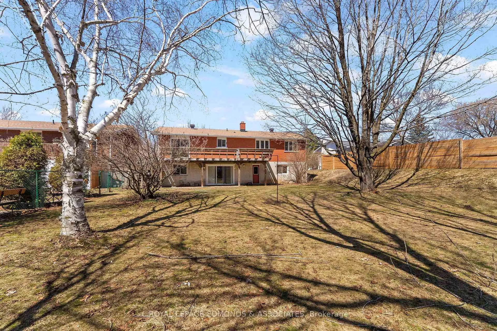 Photo 32 of 35 Harris Crescent, Whitewater Region, Beachburg — HOMEH