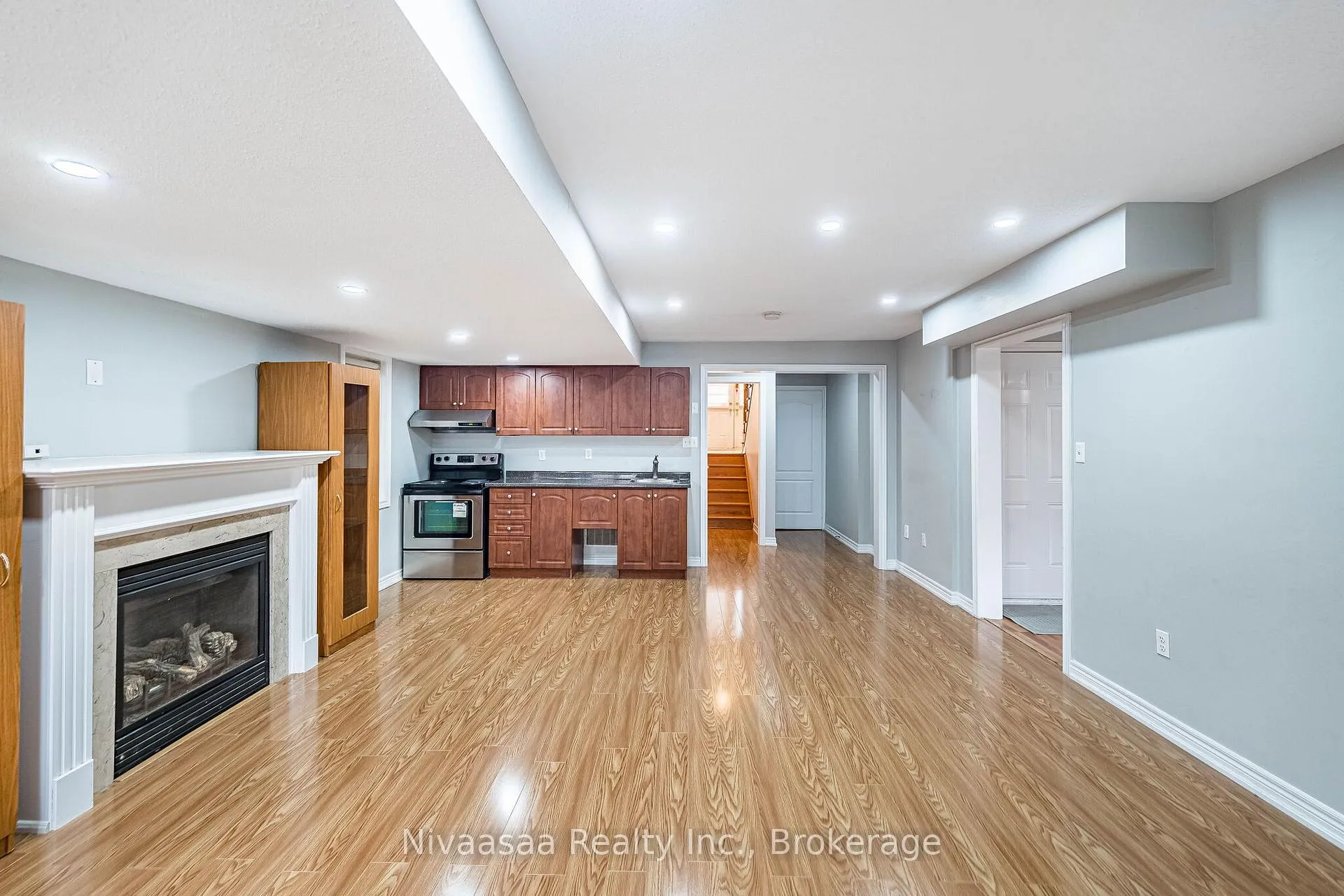 Photo 36 of 15 Picasso Drive, Brampton, Bram East — HOMEH