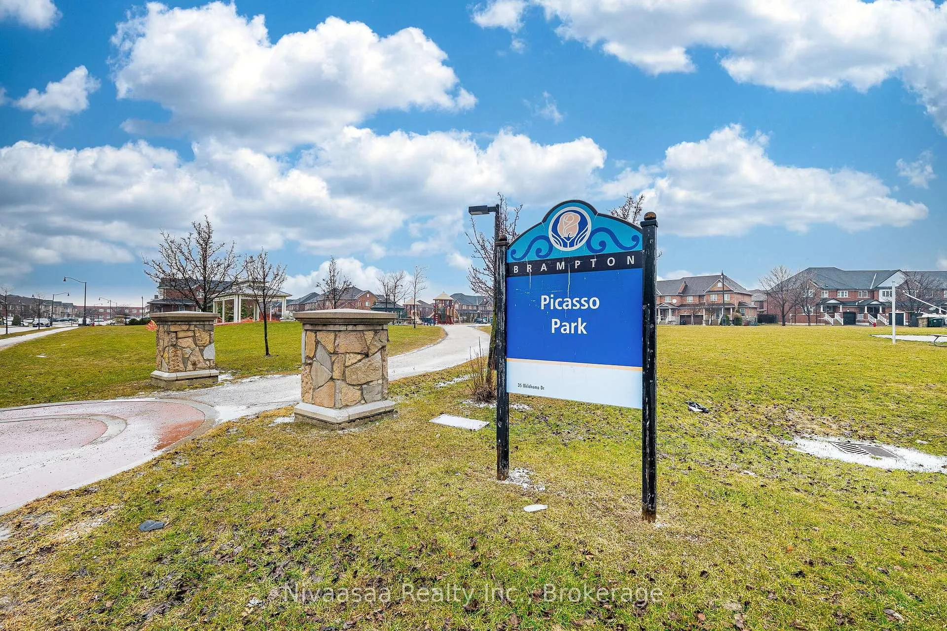 Photo 44 of 15 Picasso Drive, Brampton, Bram East — HOMEH
