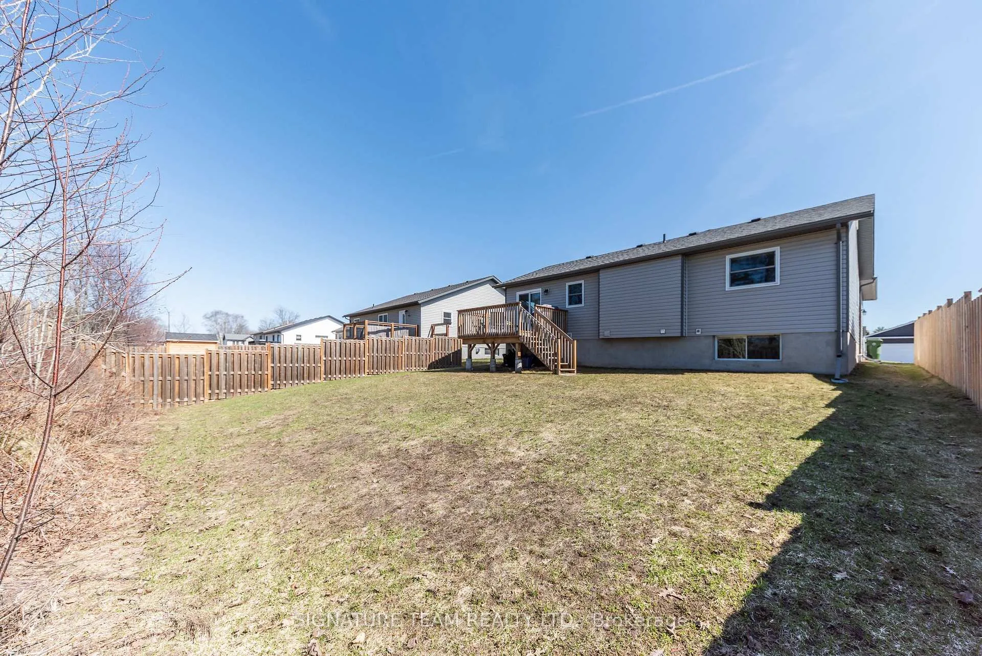Photo 4 of 10 Terrance Drive, Petawawa — HOMEH