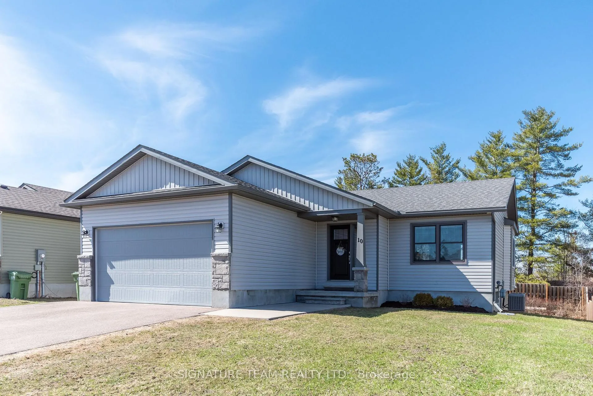 Photo 35 of 10 Terrance Drive, Petawawa — HOMEH