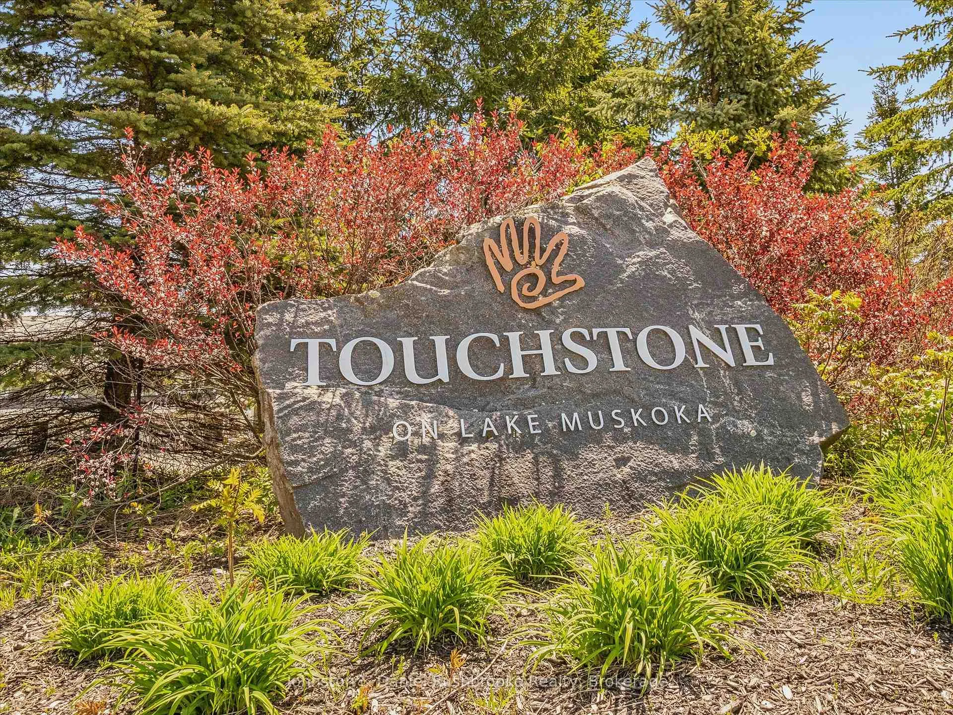 Photo of Unit BTVE104, 1869 Muskoka Road 118 W Highway