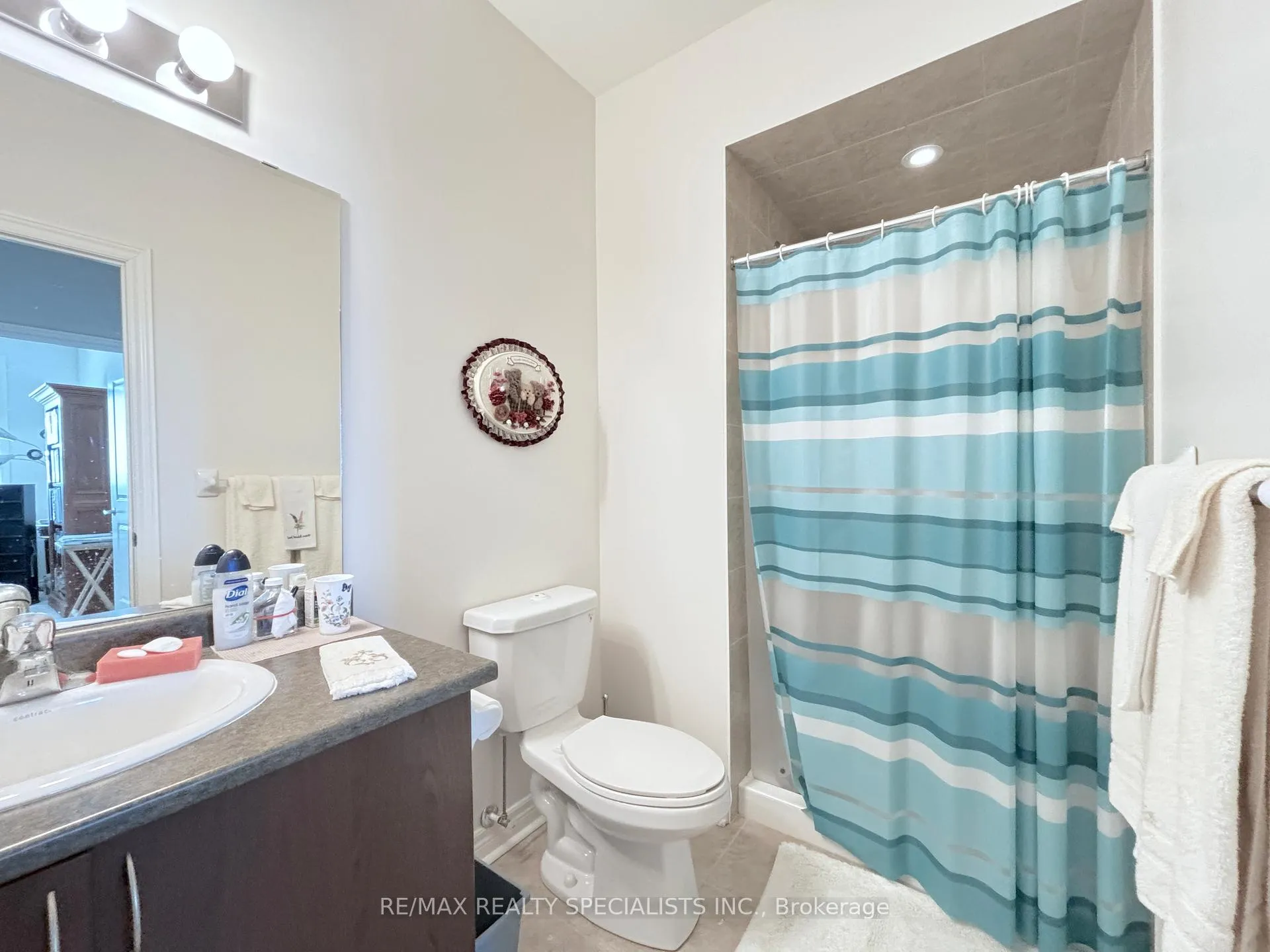 Photo 5 of Unit 314, 33 Whitmer Street, Milton, Scott — HOMEH