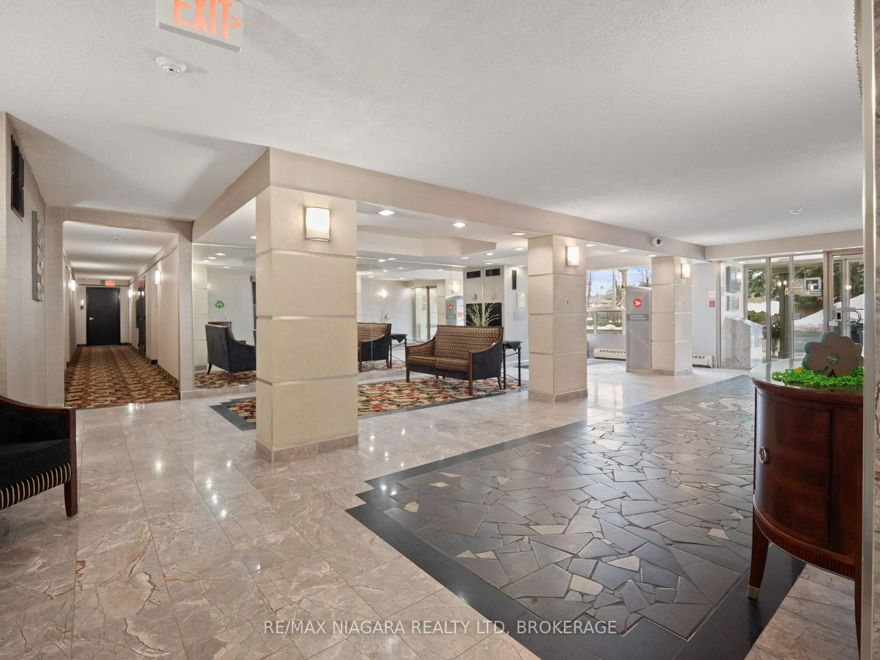 Photo 4 of Unit 701, 5100 Dorchester Road, Niagara Falls, Morrison — HOMEH