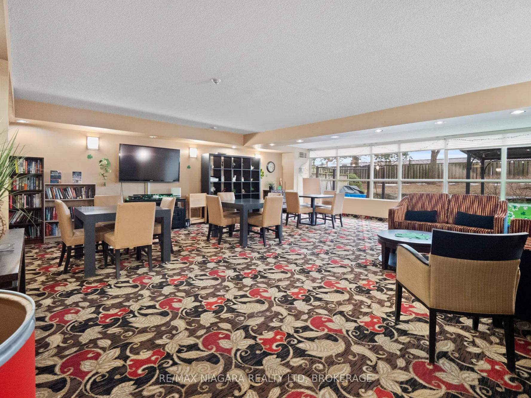 Photo 26 of Unit 701, 5100 Dorchester Road, Niagara Falls, Morrison — HOMEH