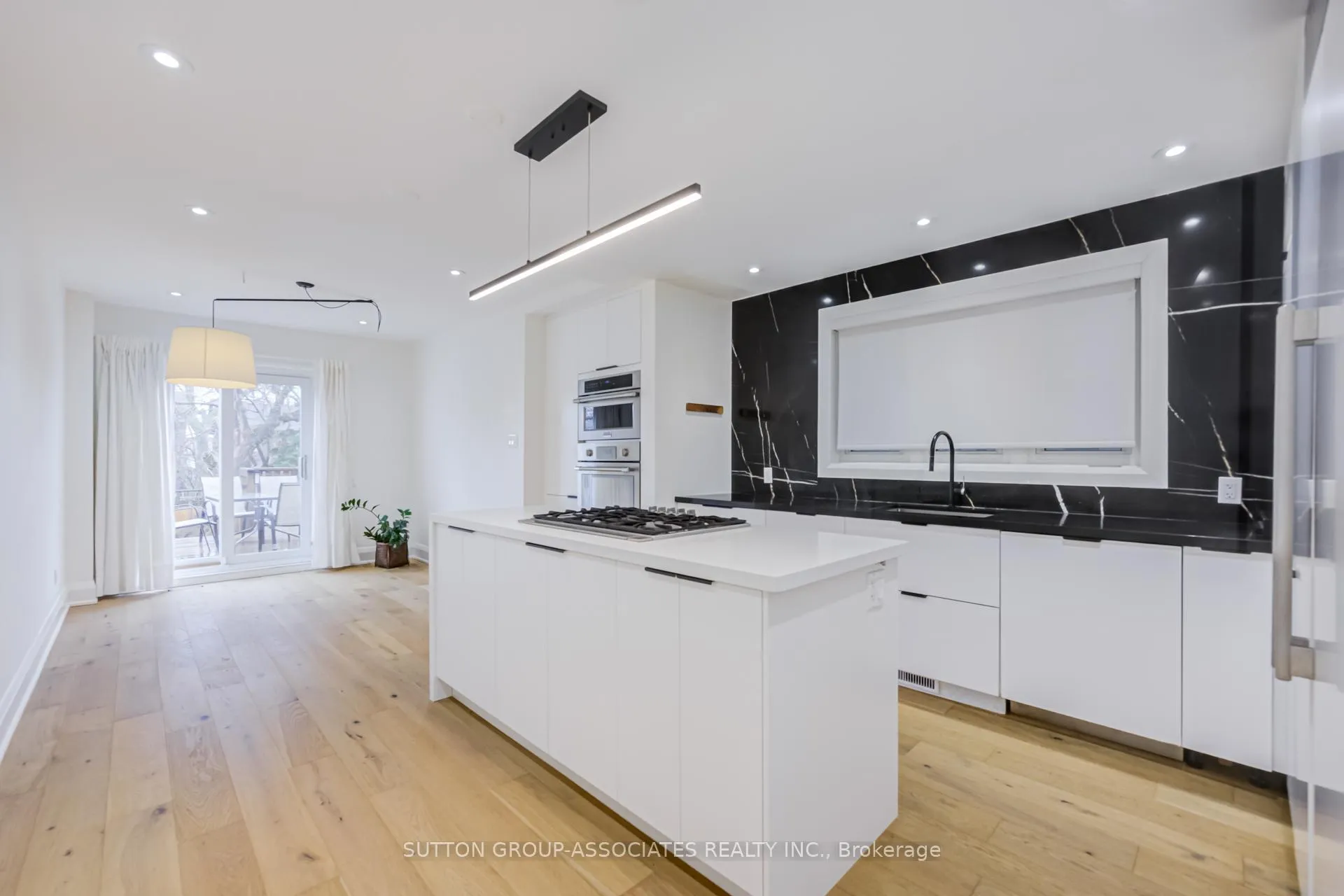 Photo 14 of Unit upper, 422 Rushton Road, Toronto, Humewood-Cedarvale — HOMEH