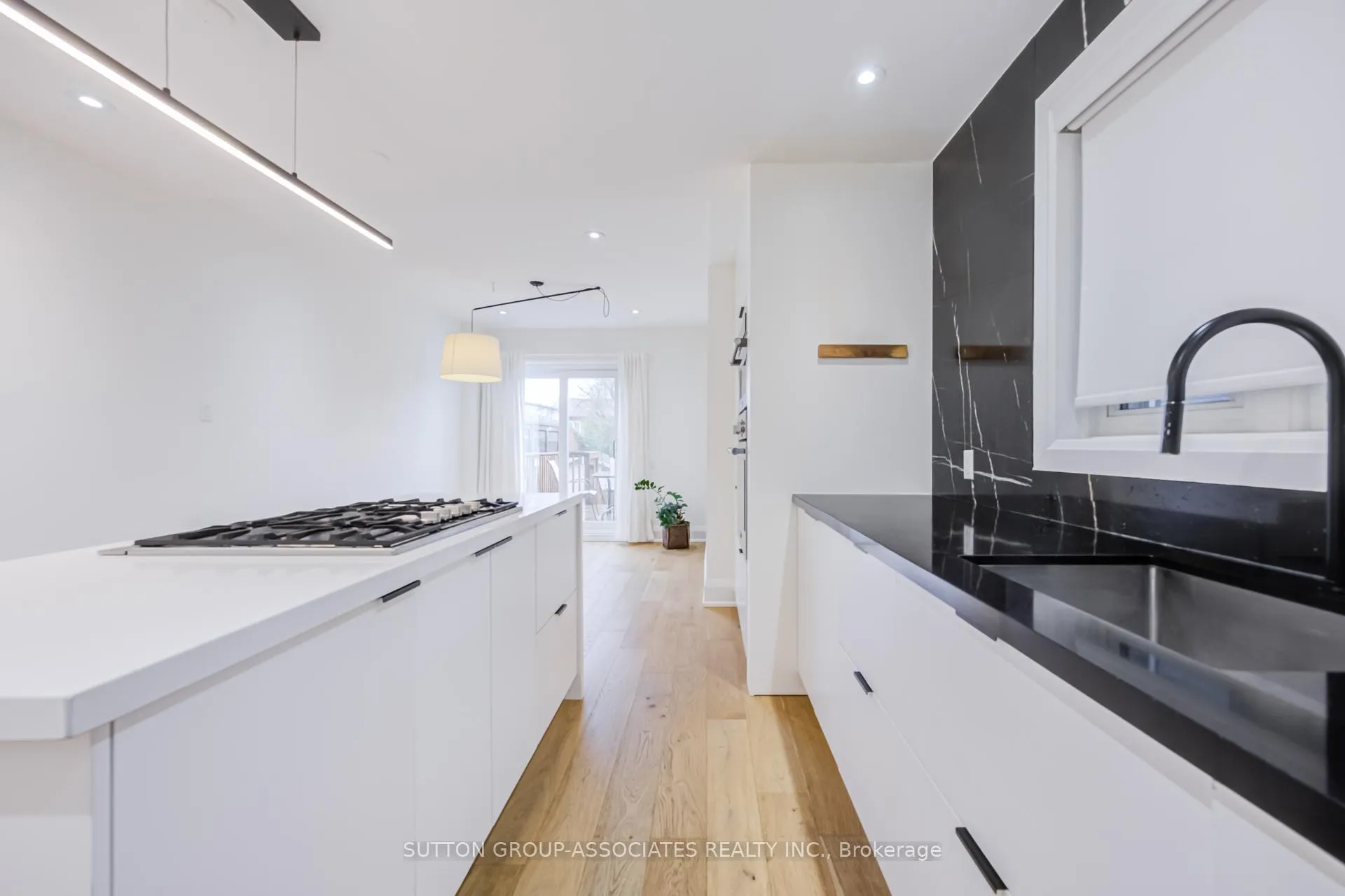 Photo 17 of Unit upper, 422 Rushton Road, Toronto, Humewood-Cedarvale — HOMEH