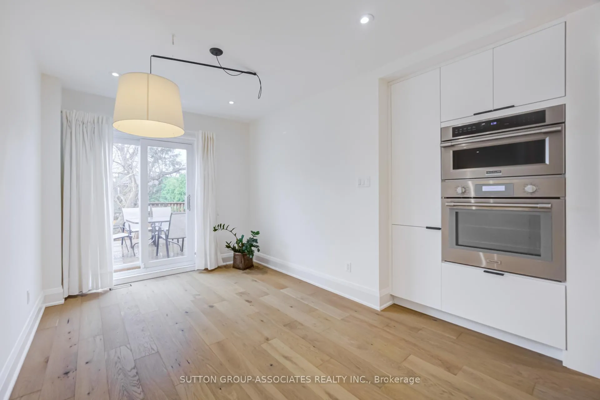 Photo 22 of Unit upper, 422 Rushton Road, Toronto, Humewood-Cedarvale — HOMEH