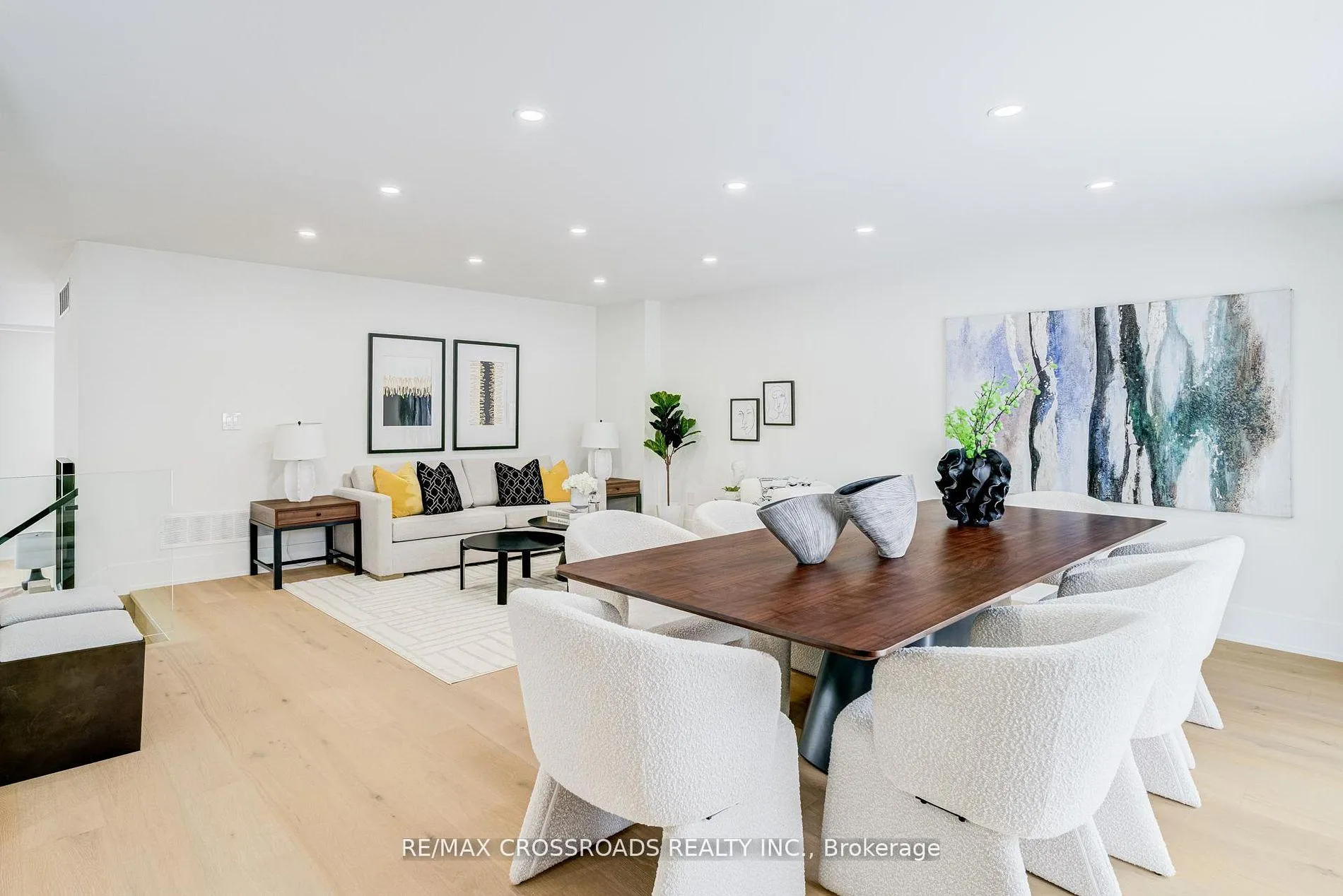 Photo 12 of 642 Annland Street, Pickering, Bay Ridges — HOMEH