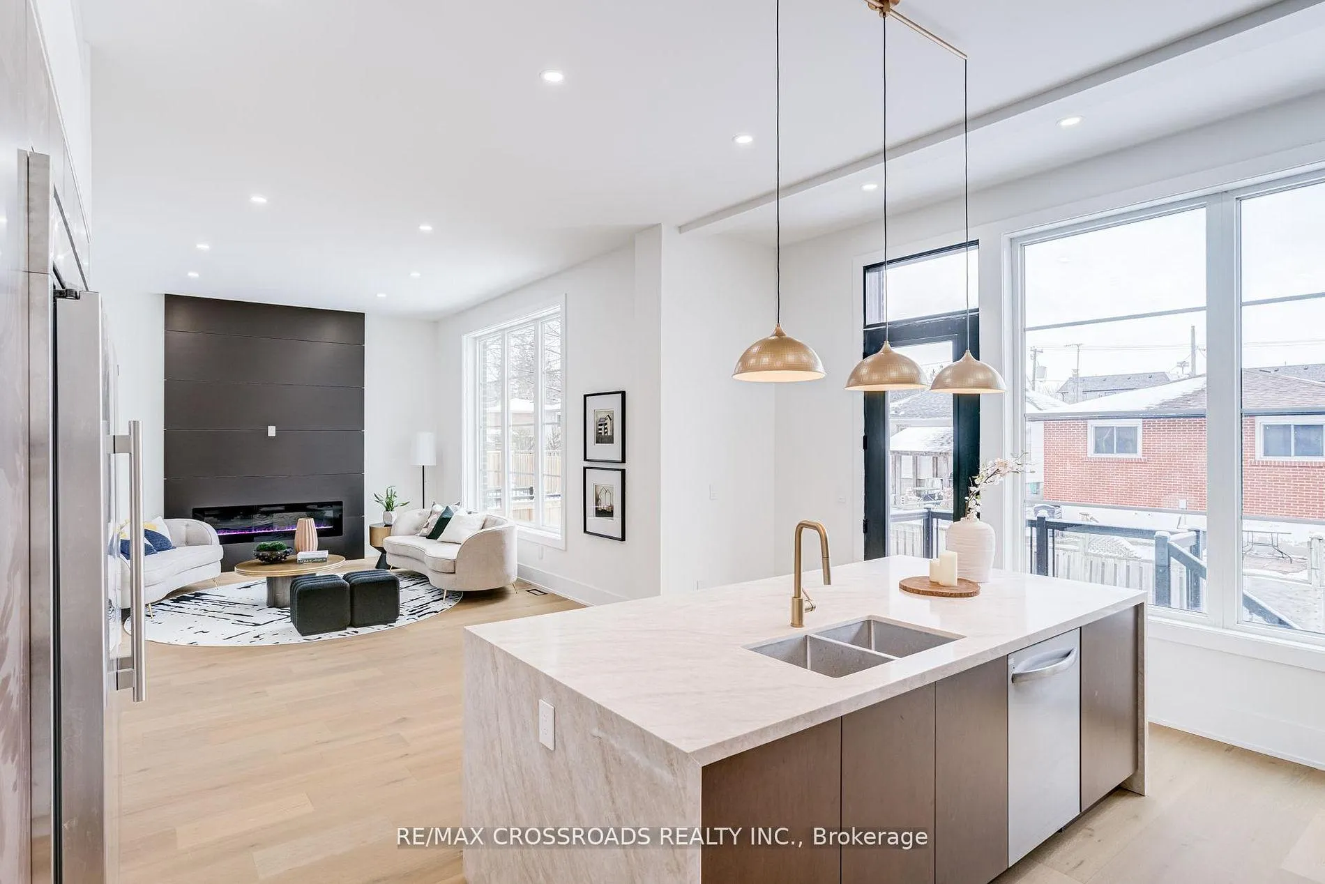 Photo 18 of 642 Annland Street, Pickering, Bay Ridges — HOMEH