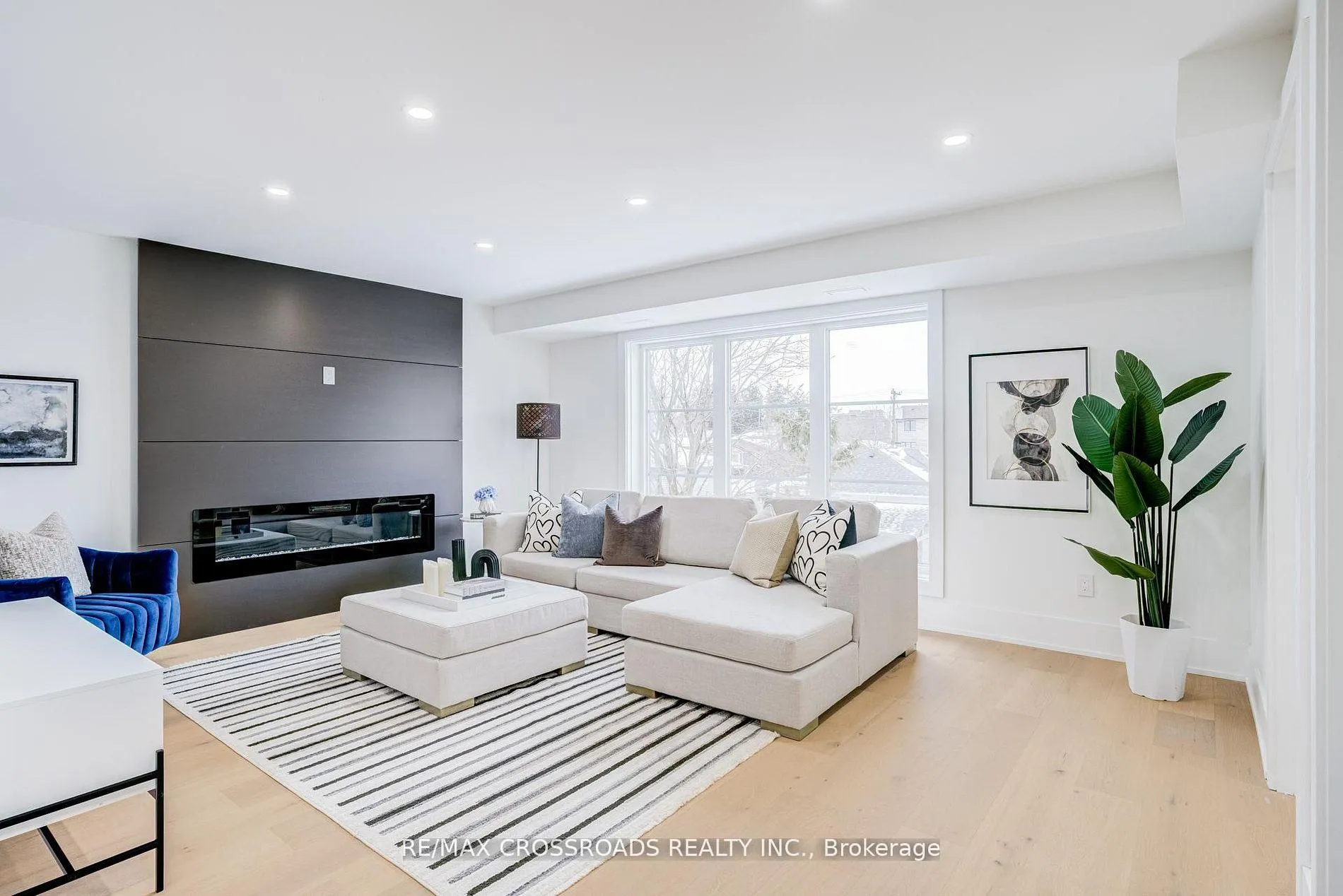 Photo 25 of 642 Annland Street, Pickering, Bay Ridges — HOMEH