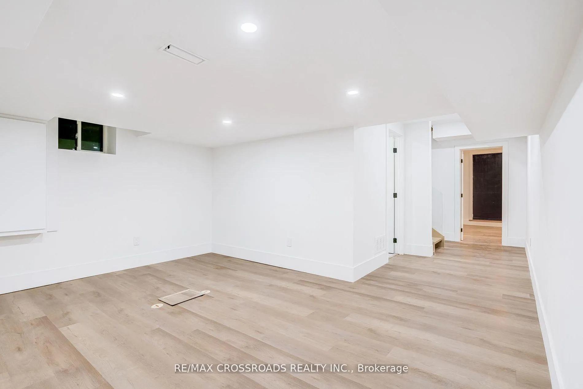 Photo 43 of 642 Annland Street, Pickering, Bay Ridges — HOMEH