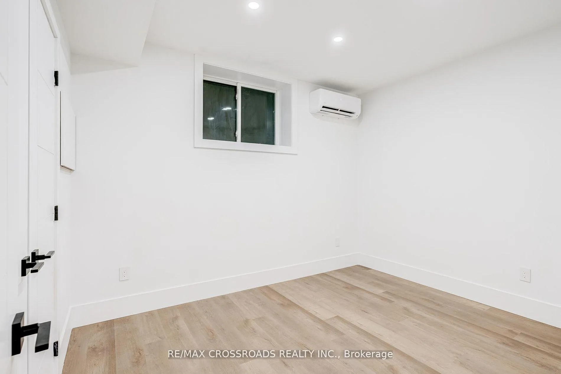 Photo 47 of 642 Annland Street, Pickering, Bay Ridges — HOMEH