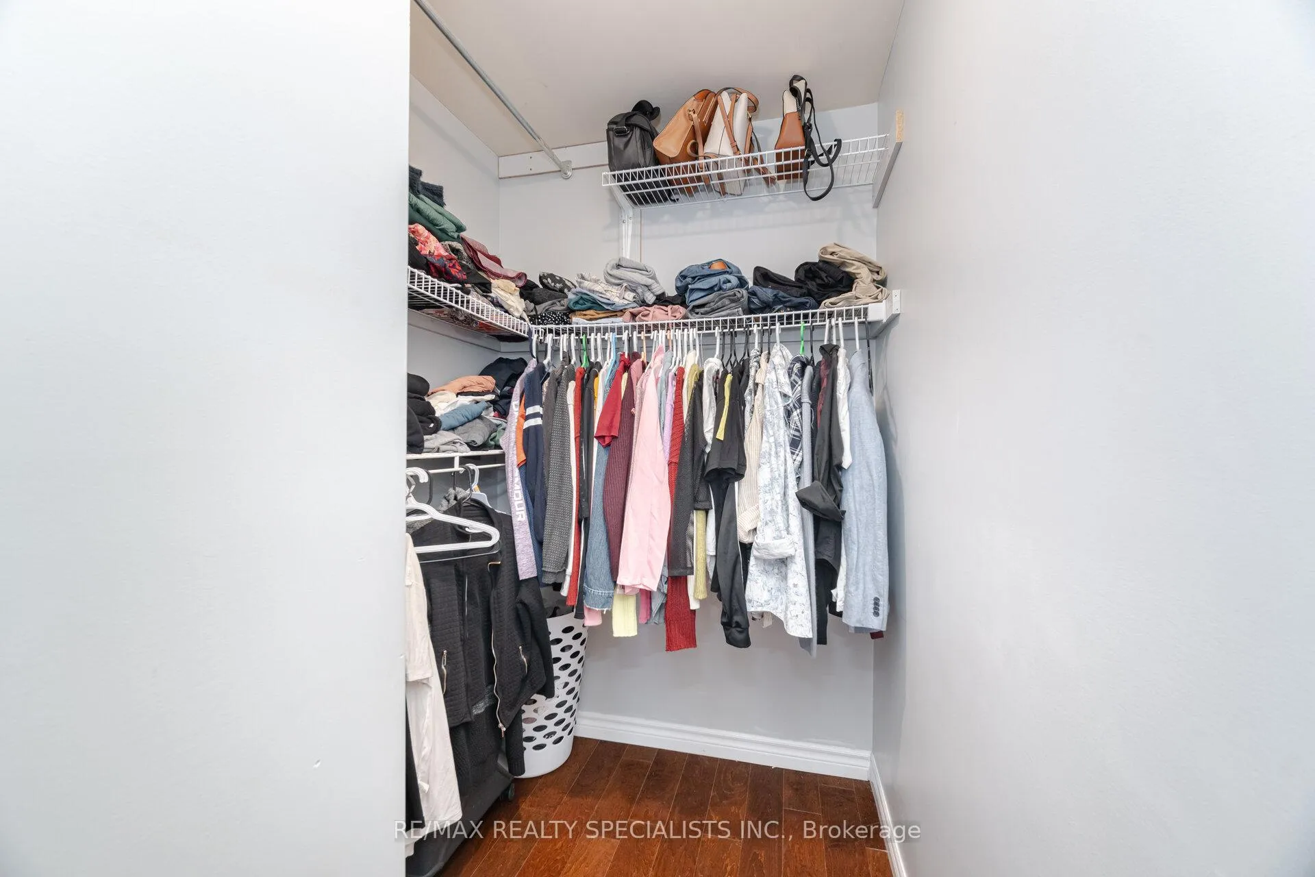 Photo 20 of Unit 11, 205 Highland Crescent, Kitchener, Victoria Hills — HOMEH
