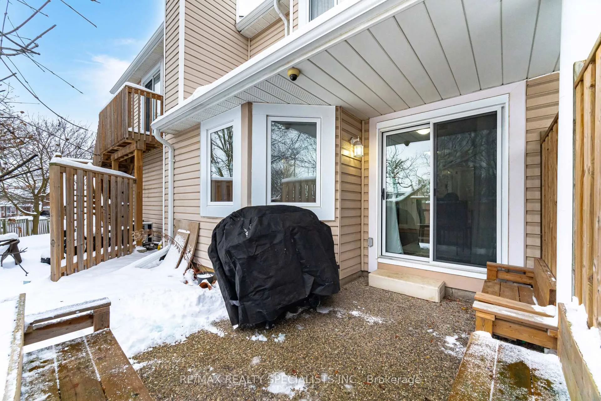 Photo 27 of Unit 11, 205 Highland Crescent, Kitchener, Victoria Hills — HOMEH