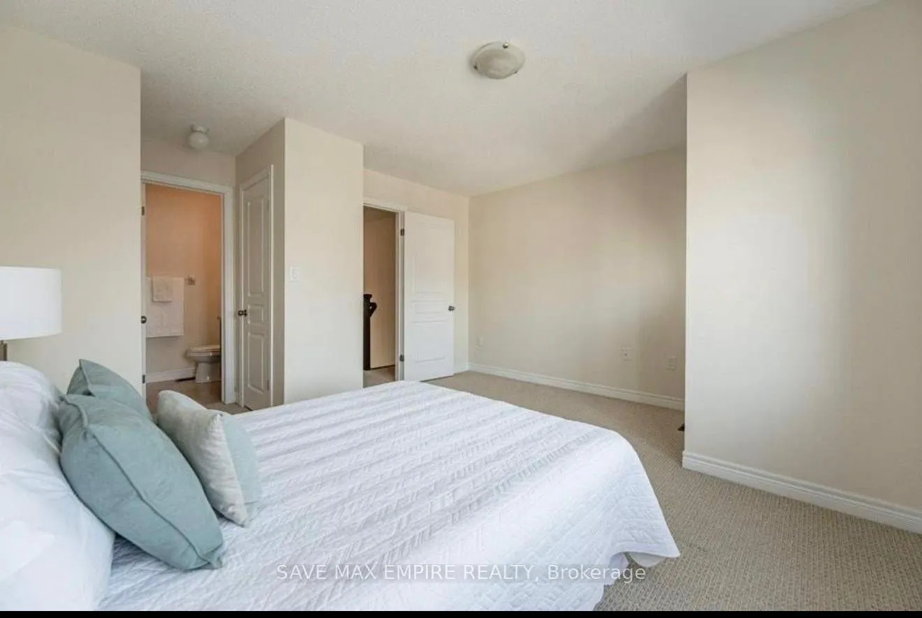 Photo 5 of 4164 Galileo Common, Burlington, Shoreacres — HOMEH