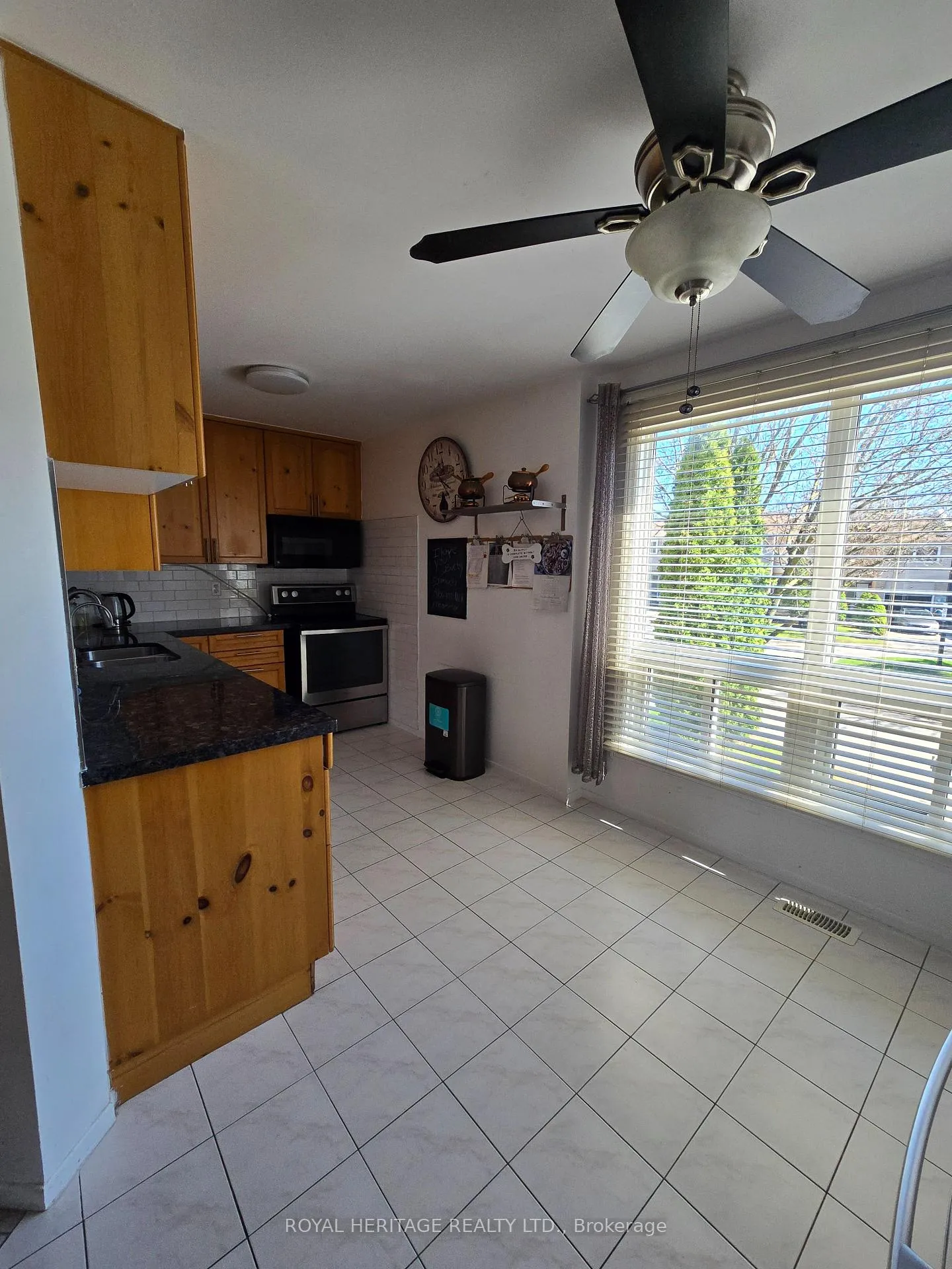 Photo 10 of Unit 92, 1133 Ritson Road N, Oshawa, Centennial — HOMEH