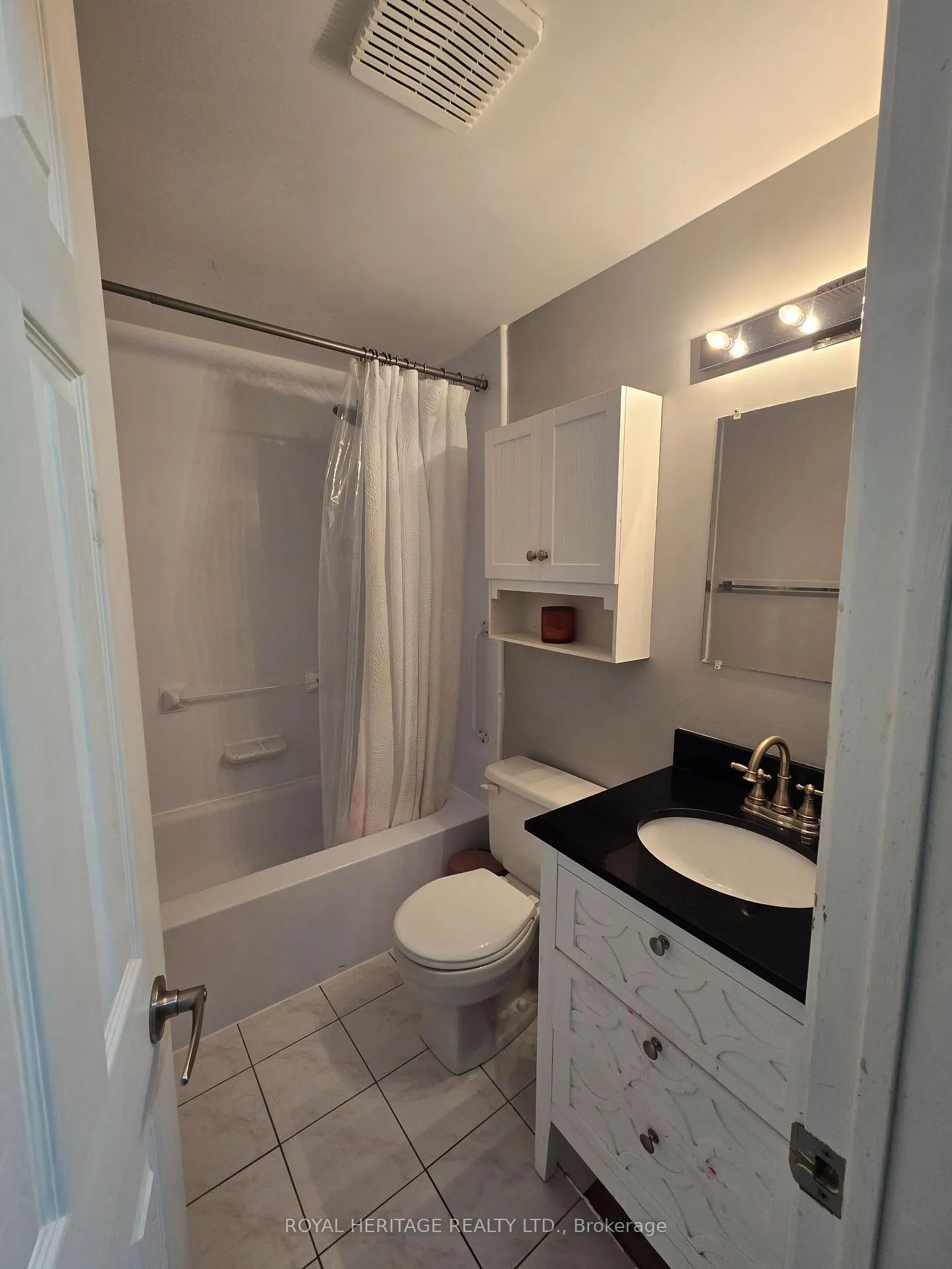 Photo 16 of Unit 92, 1133 Ritson Road N, Oshawa, Centennial — HOMEH