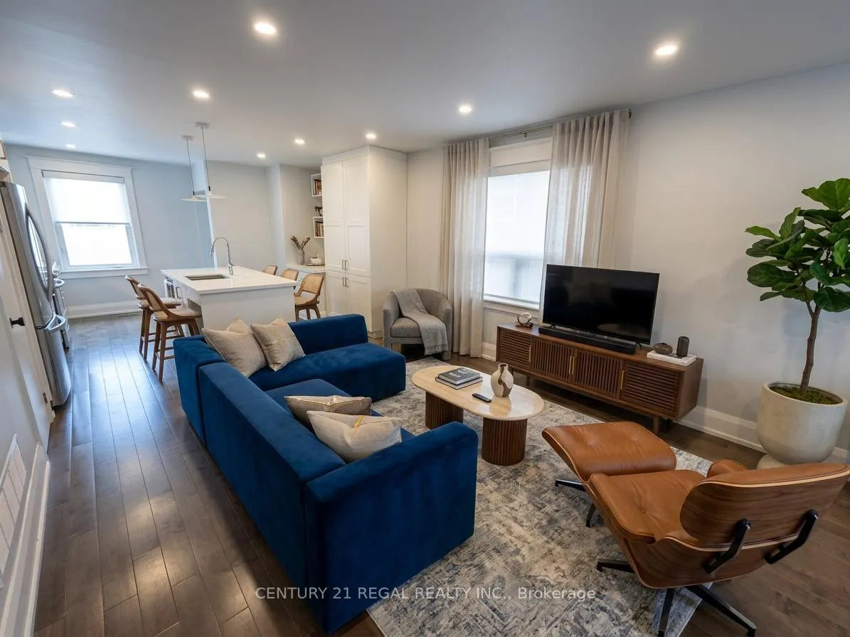Photo 2 of 40 Glebeholme Boulevard, Toronto, Danforth — HOMEH