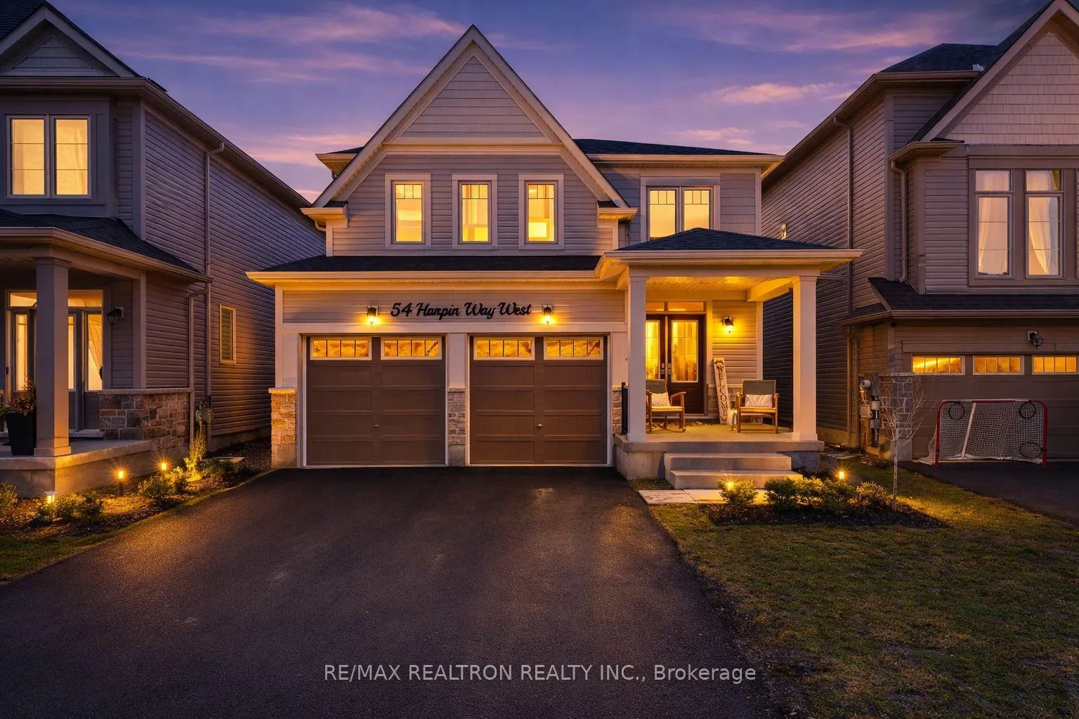 Front of 54 Harpin Way W