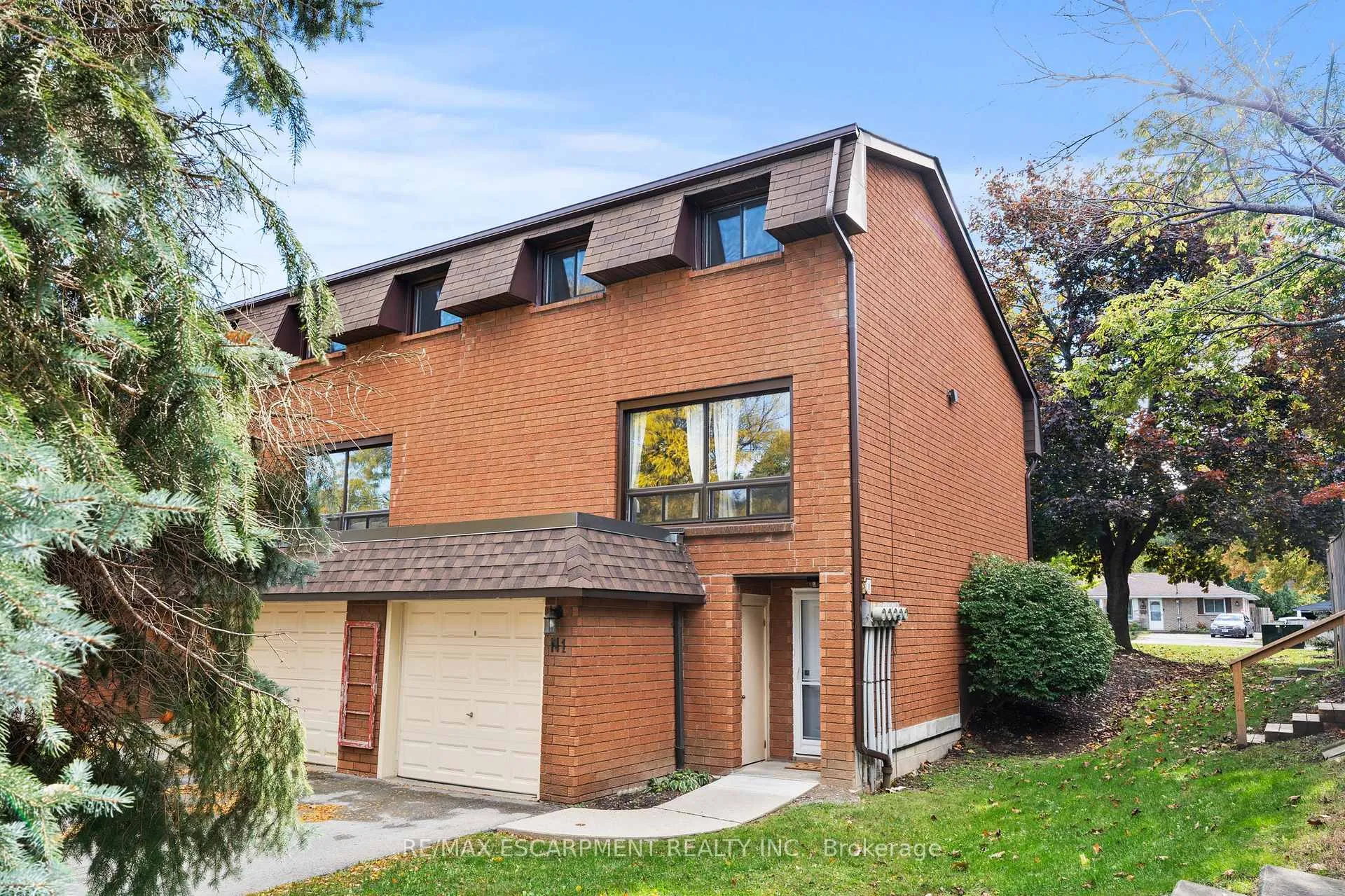 Photo 4 of Unit N1, 444 Stone Church Road W, Hamilton, Gilkson — HOMEH