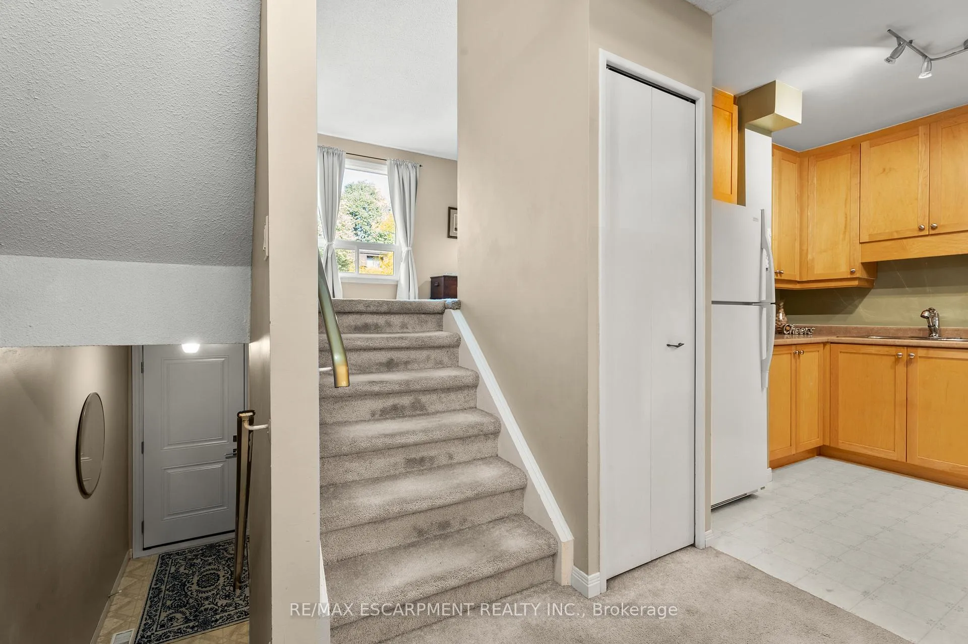 Photo 13 of Unit N1, 444 Stone Church Road W, Hamilton, Gilkson — HOMEH