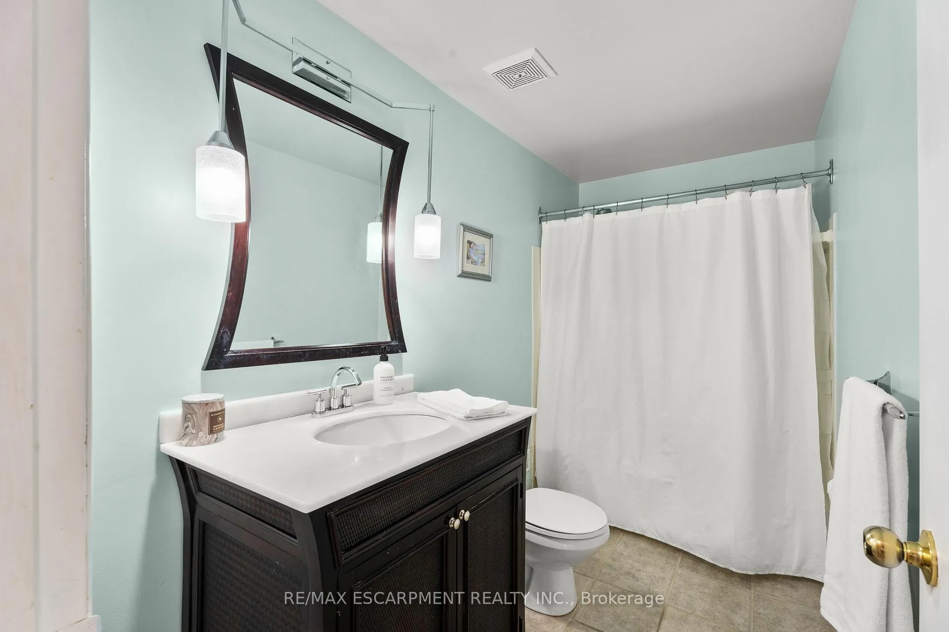 Photo 19 of Unit N1, 444 Stone Church Road W, Hamilton, Gilkson — HOMEH