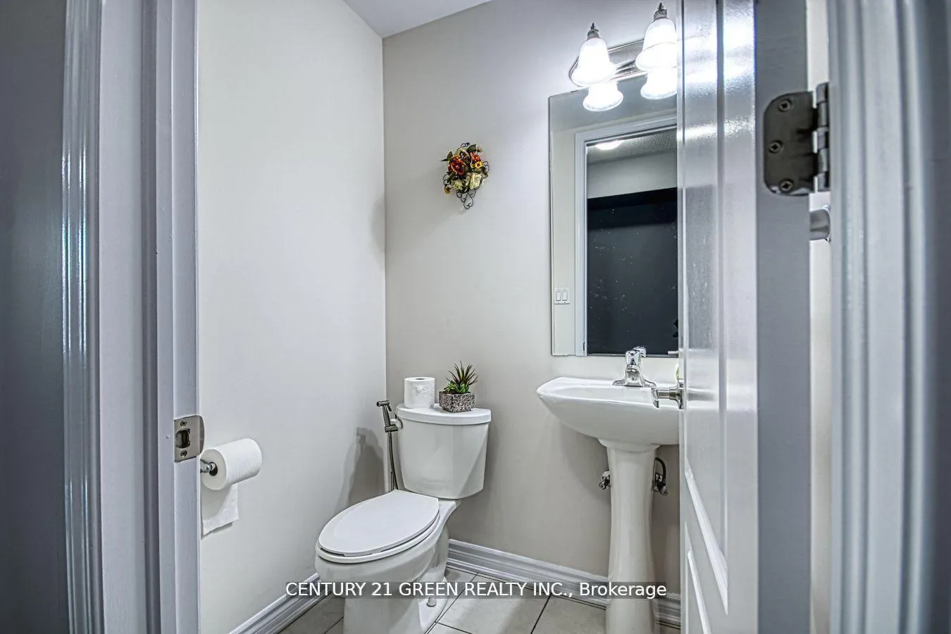 Photo 5 of 13 Killick Road, Brampton, Northwest Brampton — HOMEH