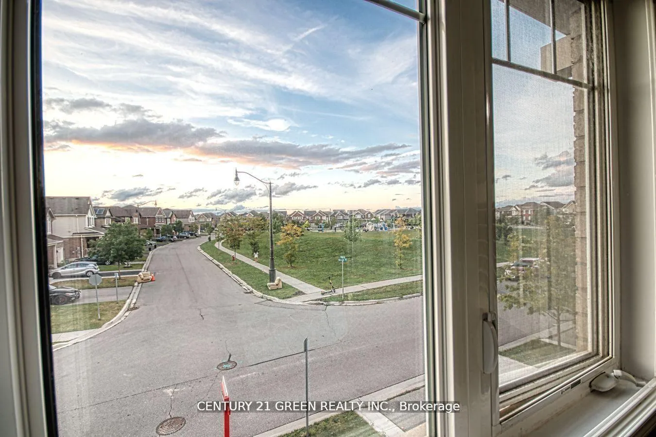 Photo 21 of 13 Killick Road, Brampton, Northwest Brampton — HOMEH