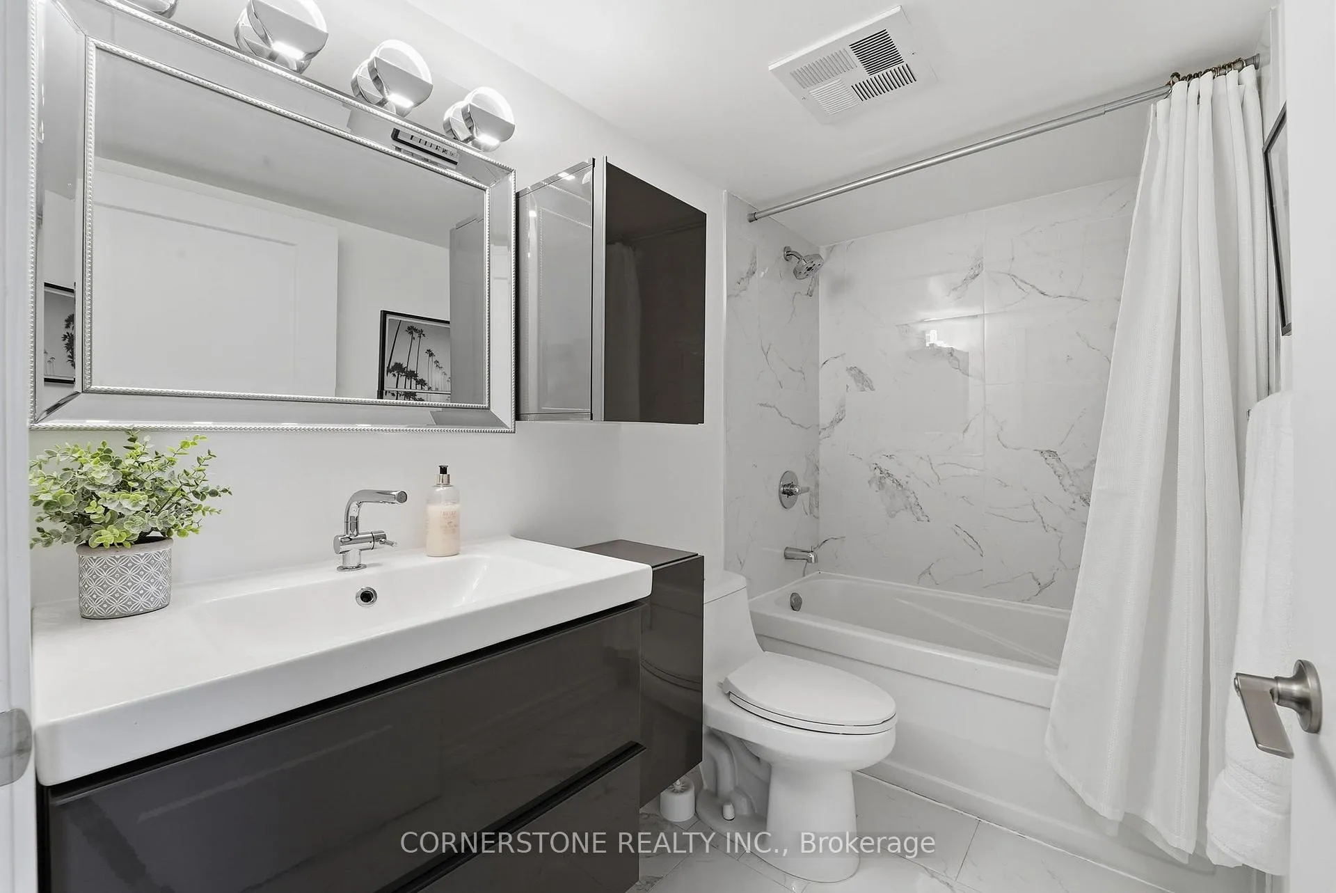 Photo 22 of Unit 209, 4 Elsinore Path, Etobicoke, New Toronto — HOMEH