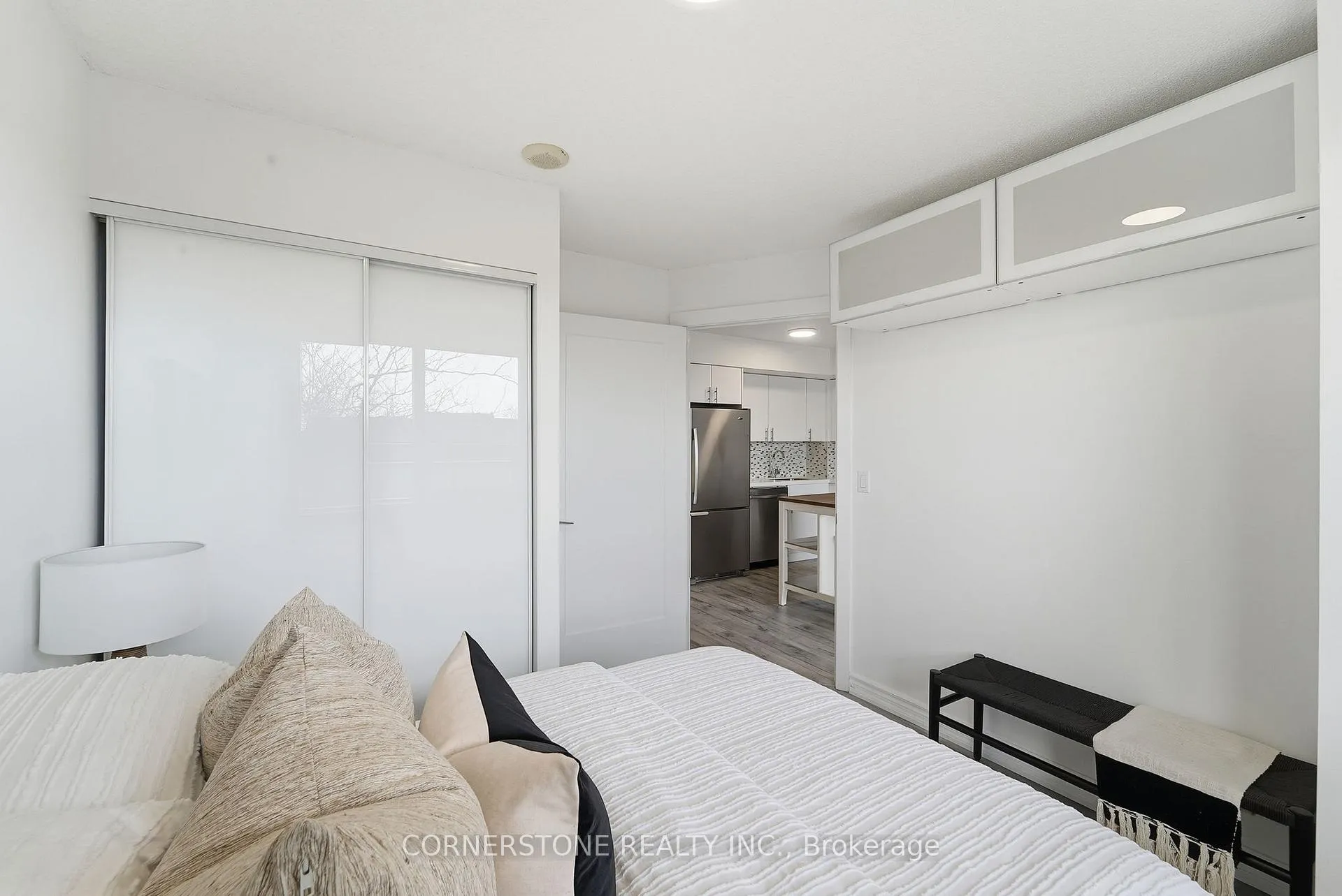 Photo 31 of Unit 209, 4 Elsinore Path, Etobicoke, New Toronto — HOMEH