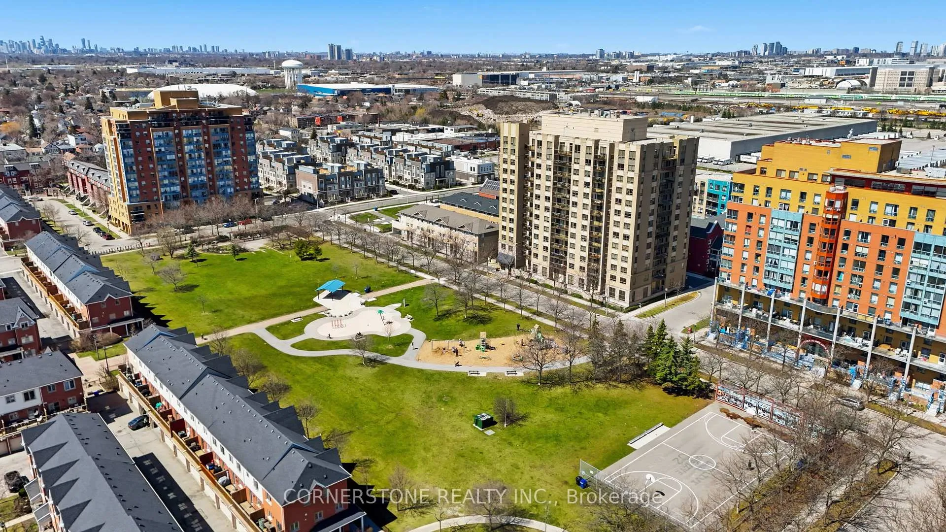 Photo 38 of Unit 209, 4 Elsinore Path, Etobicoke, New Toronto — HOMEH