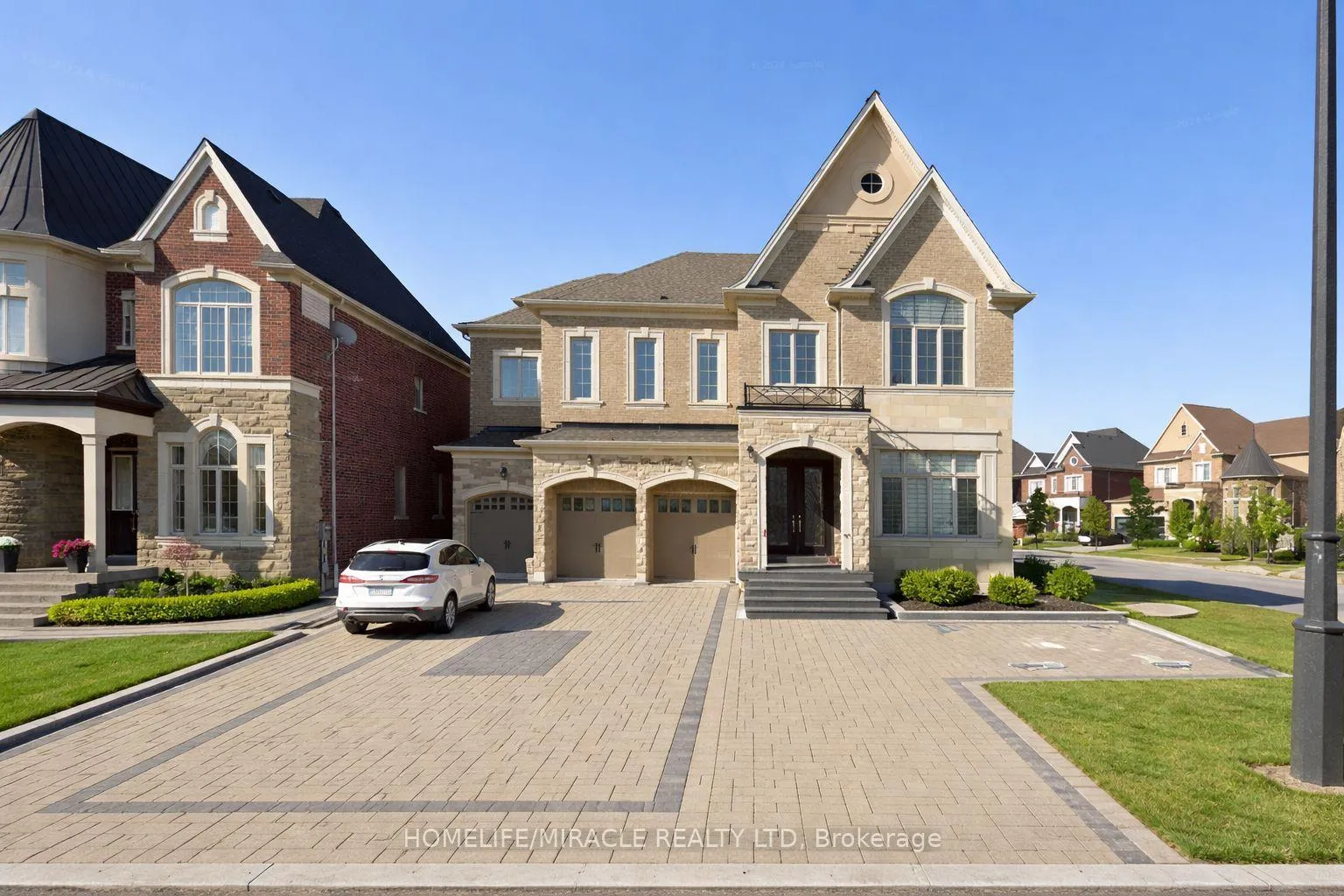 Photo 1 of 320 Torrey Pines Road, Vaughan, Kleinburg — HOMEH