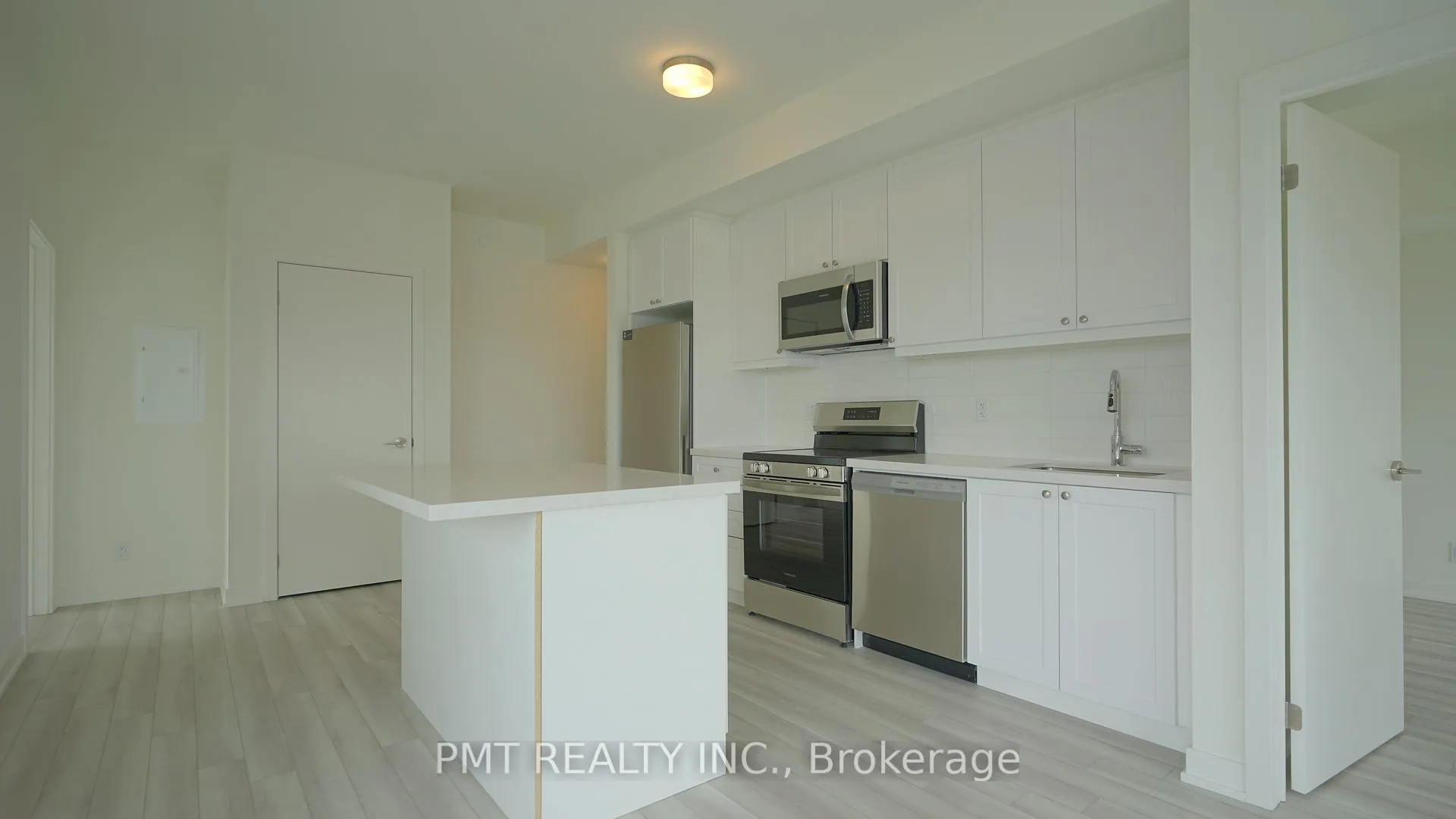 Photo 10 of Unit 1007, 51 Clarington Boulevard, Clarington, Bowmanville — HOMEH