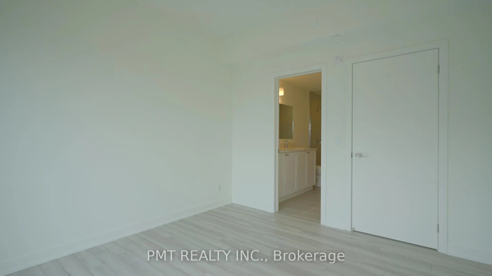 Photo 17 of Unit 1007, 51 Clarington Boulevard, Clarington, Bowmanville — HOMEH